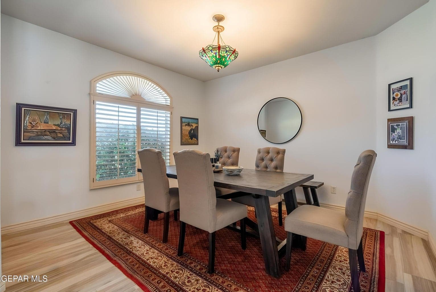 01_Formal-Dining-Room-A