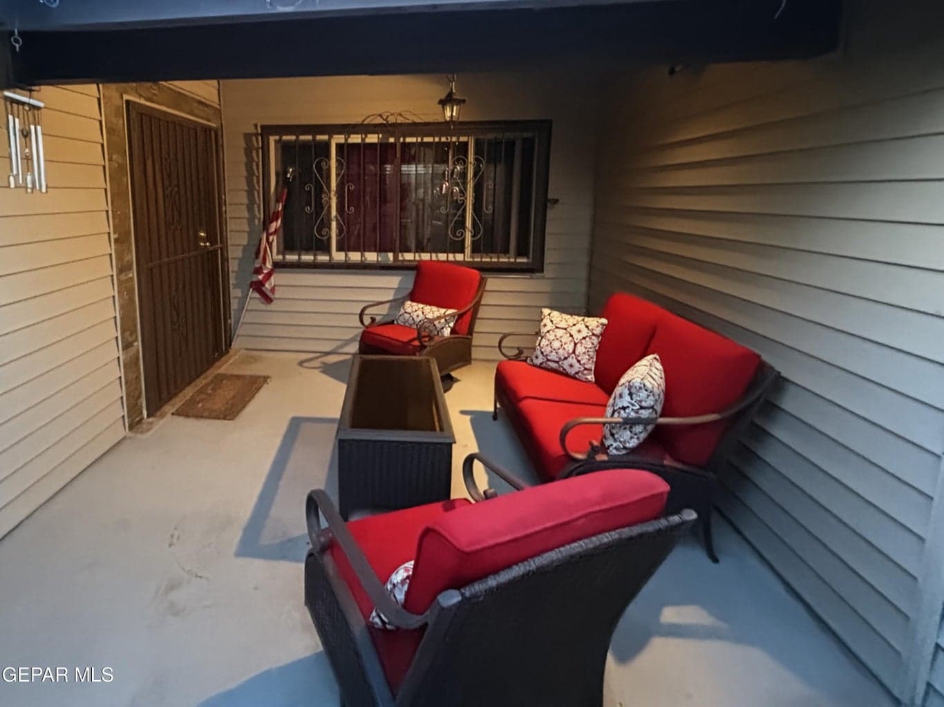 FRONT COURTYARD