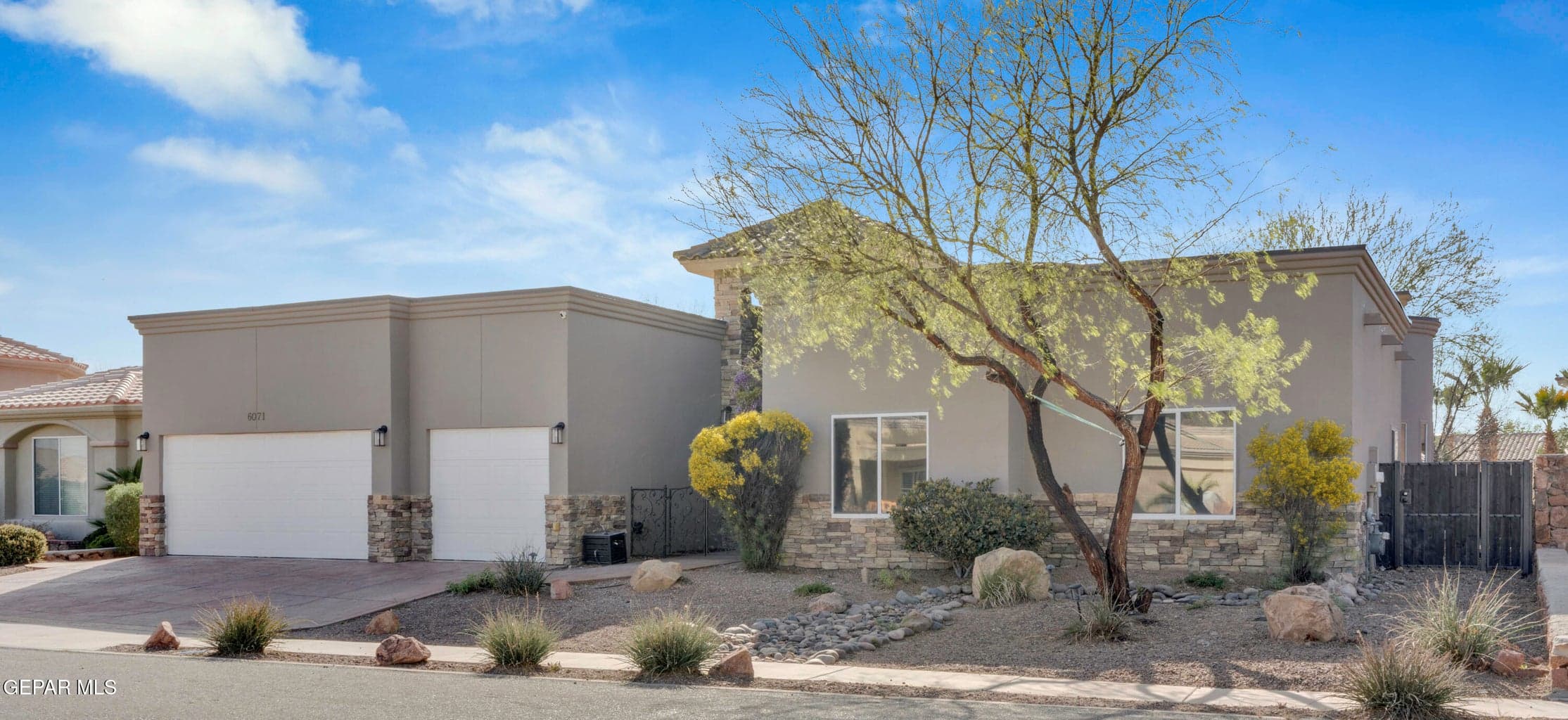 6071 LAGUNA VISTA Drive
