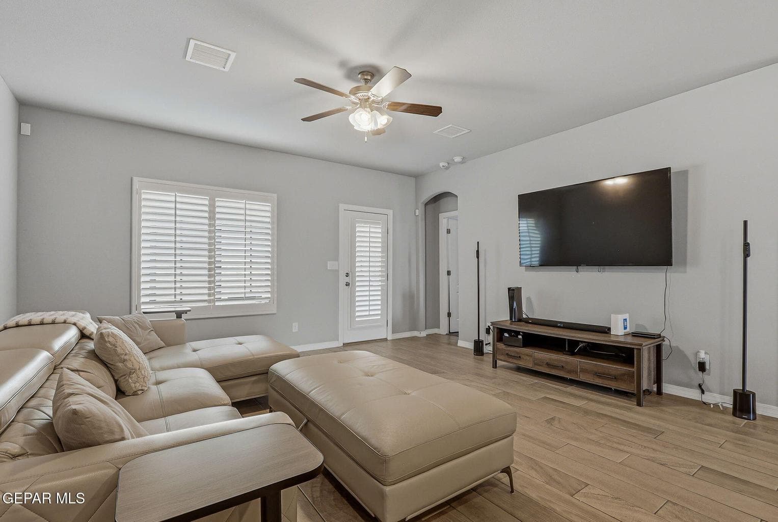 2-living room