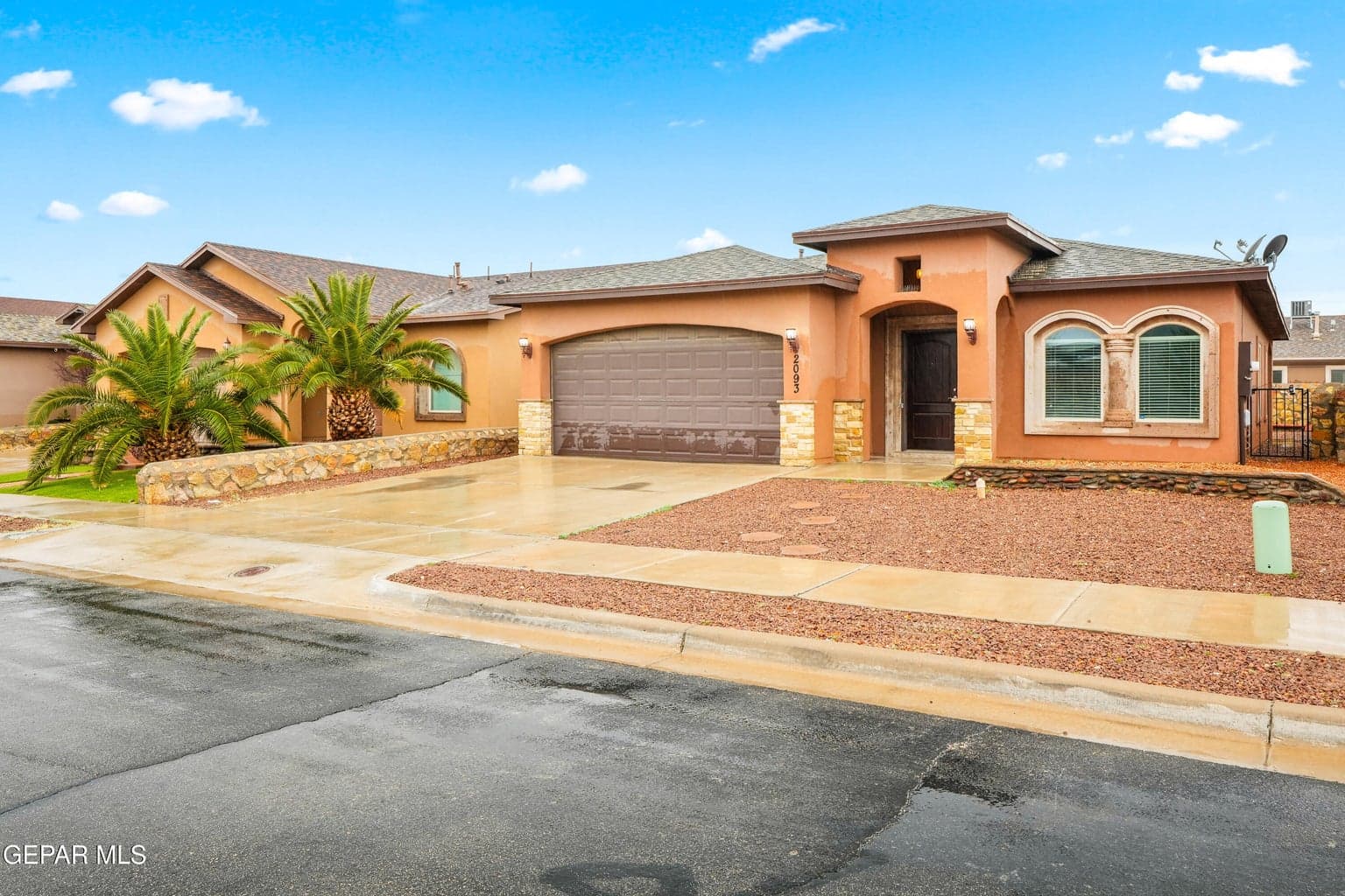 2093 Charles Horak Pl-3