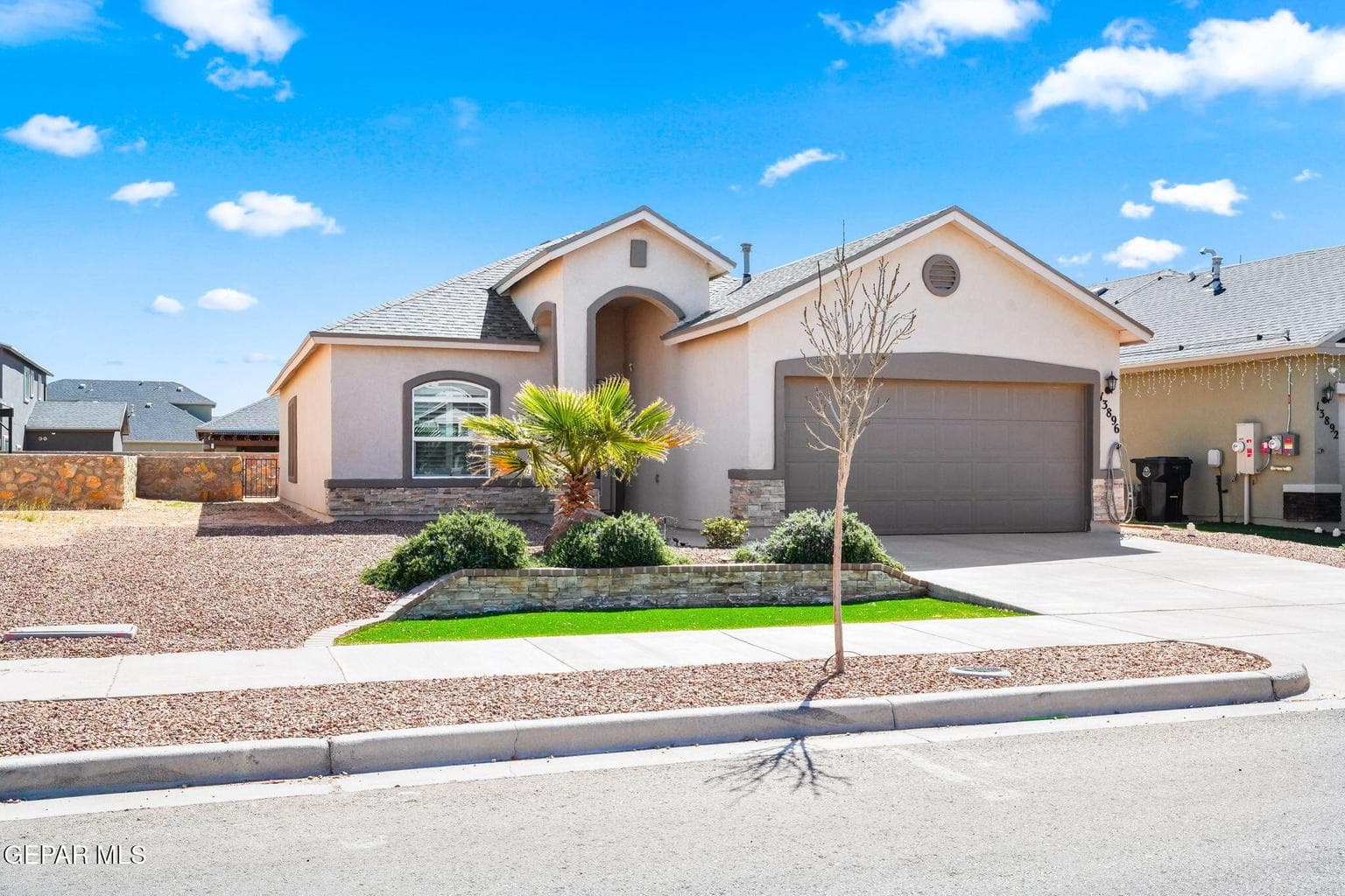 13896 Sky Harbor Ave-2
