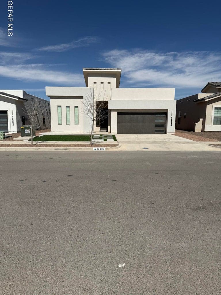 Photo of 13389 CARTERTON Avenue