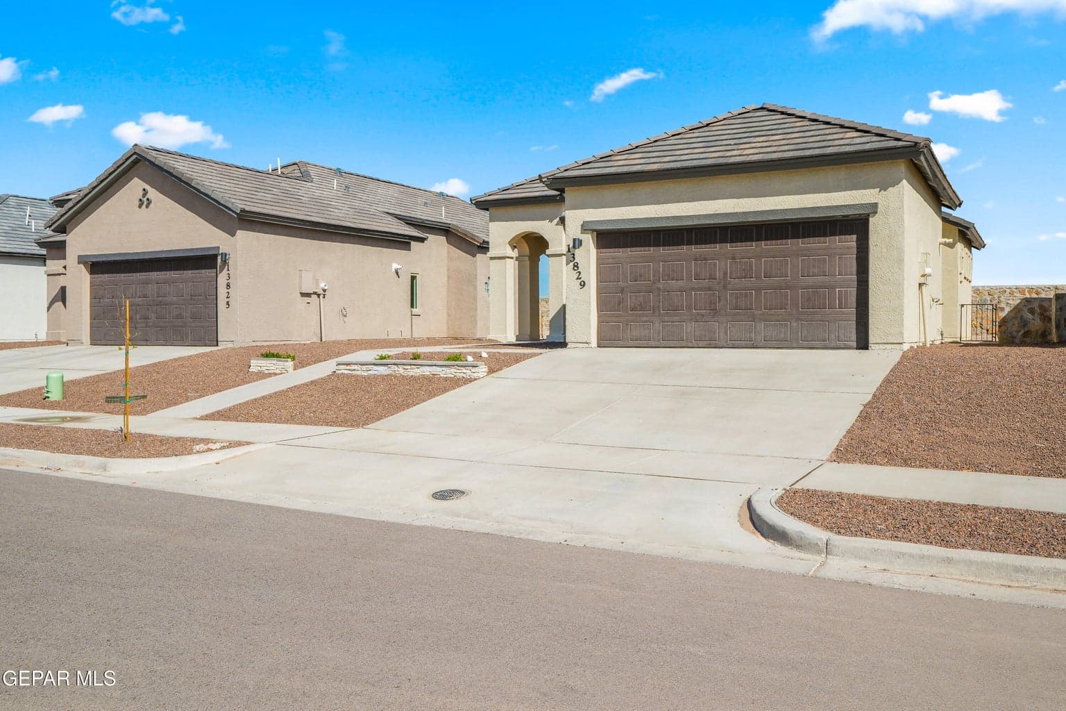 13829 Paseo Central-3