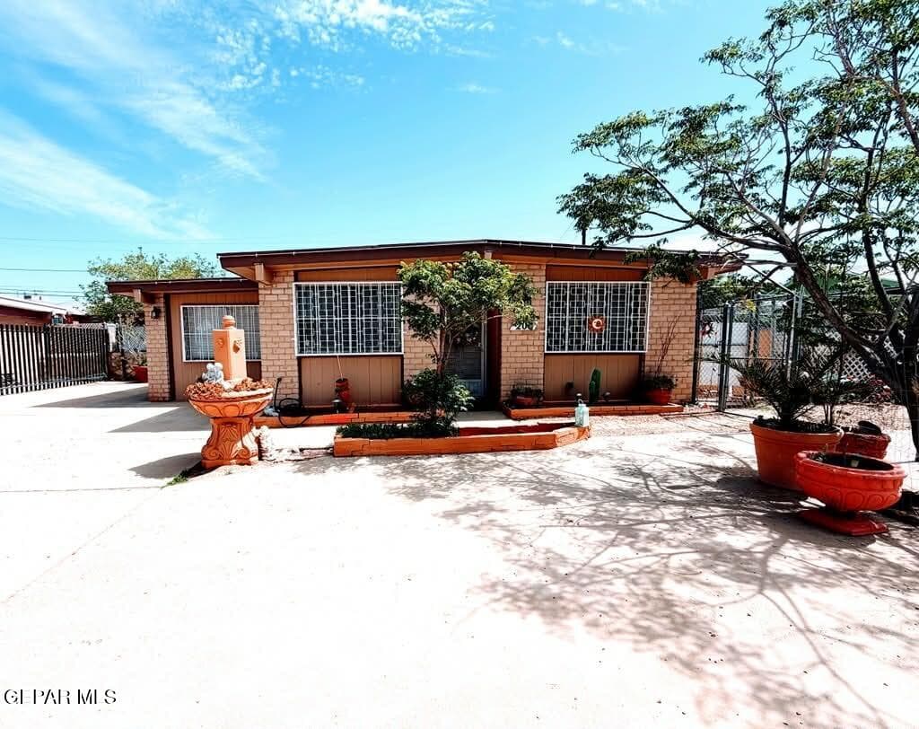 Photo of 208 MECCA Drive