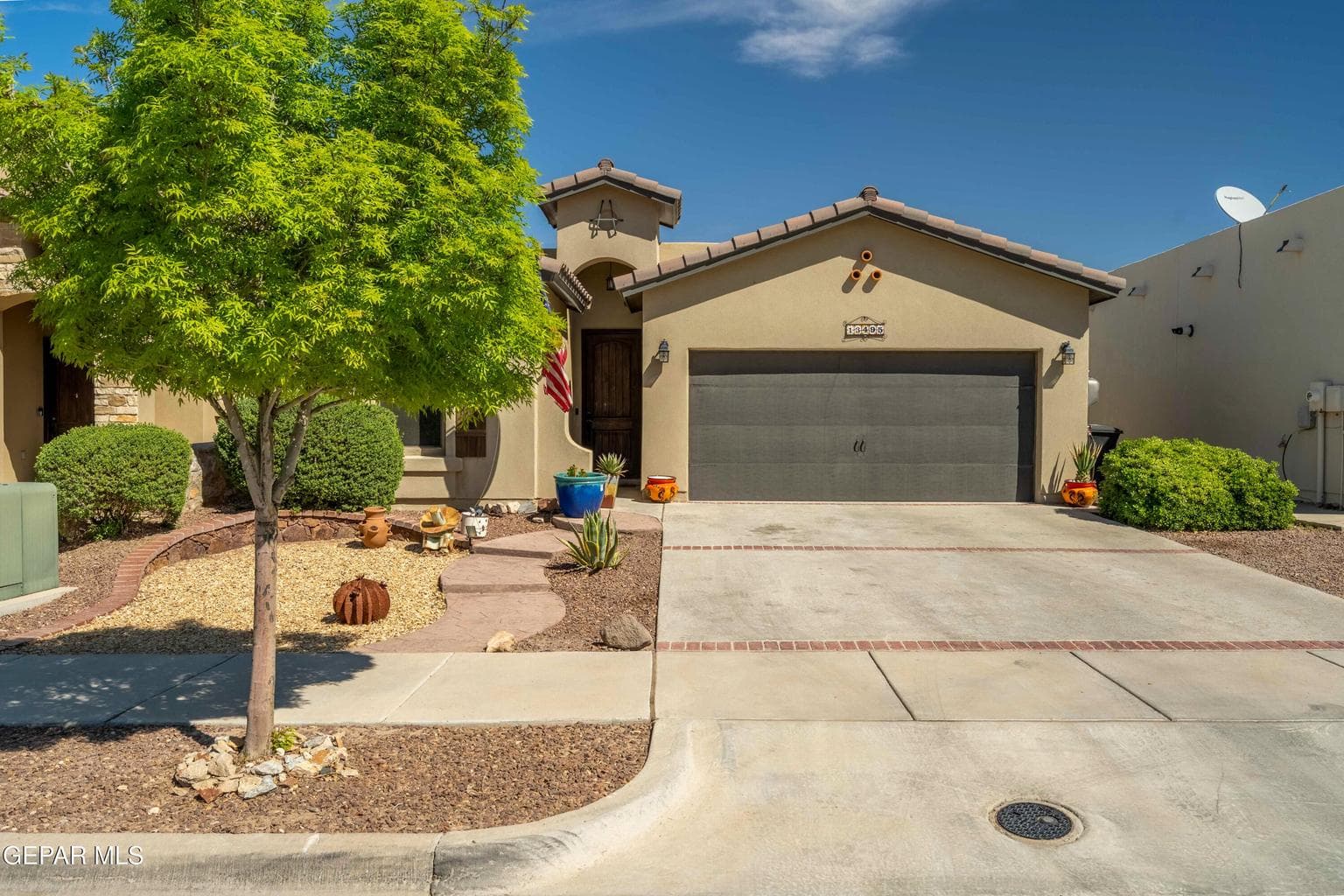 Hero photo of 13495 Everingham Street