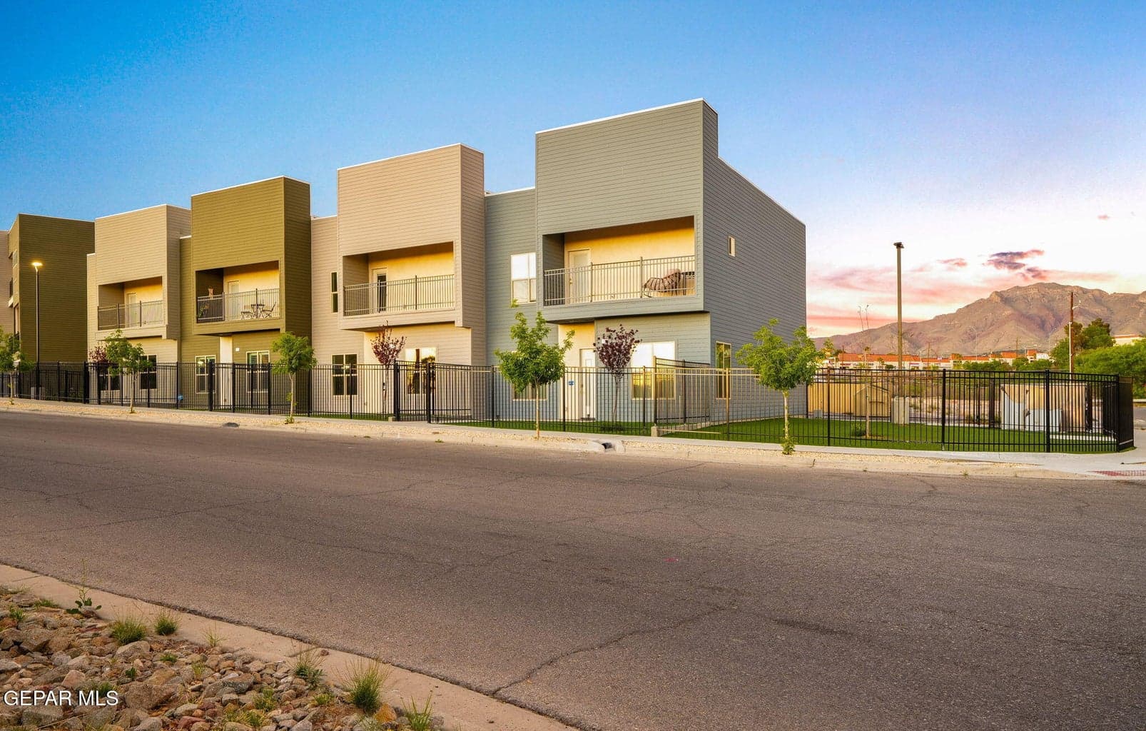 201 Desert Pass Street UNIT B9 - 6