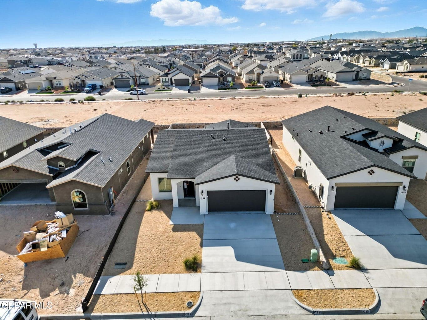5-web-or-mls-DJI_0686
