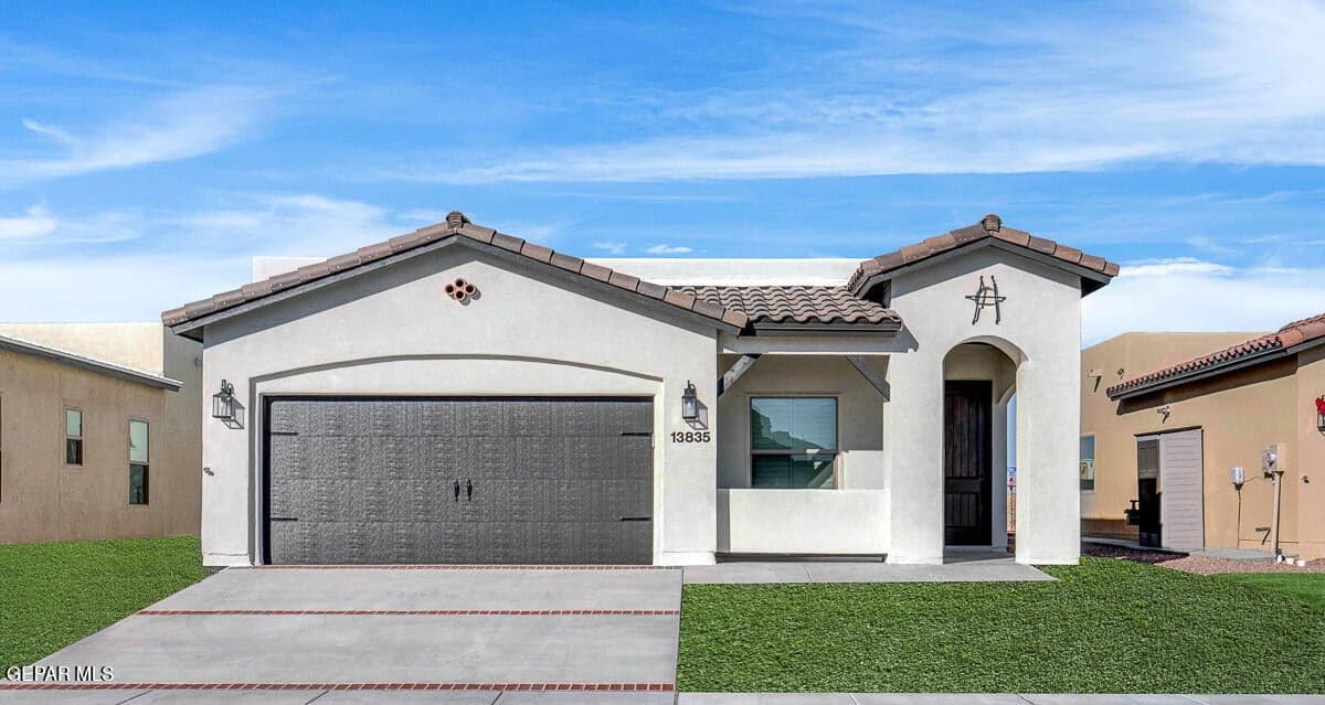 709 Paseo Modesto Drive
