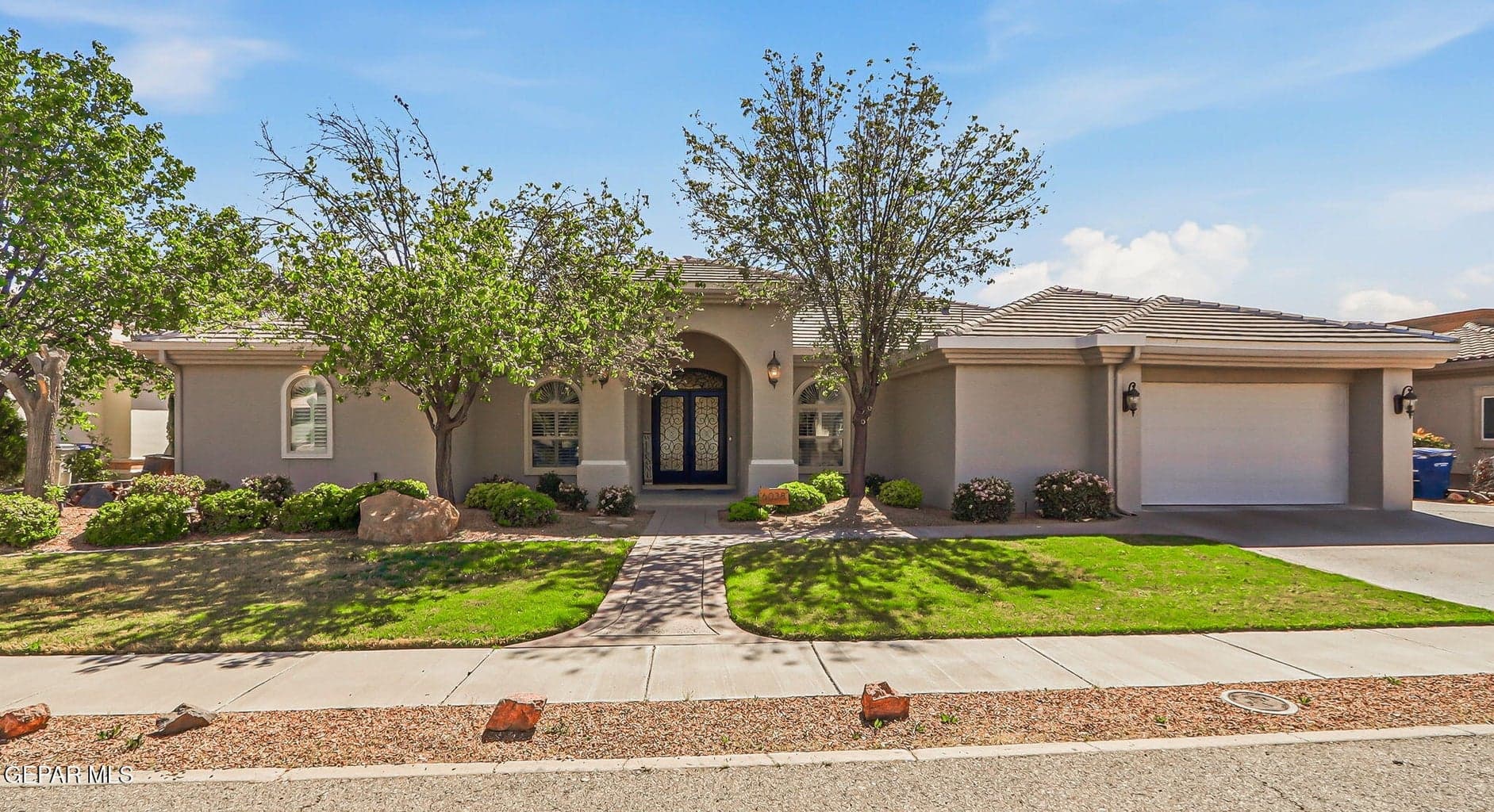 6038 LAGUNA VISTA Drive