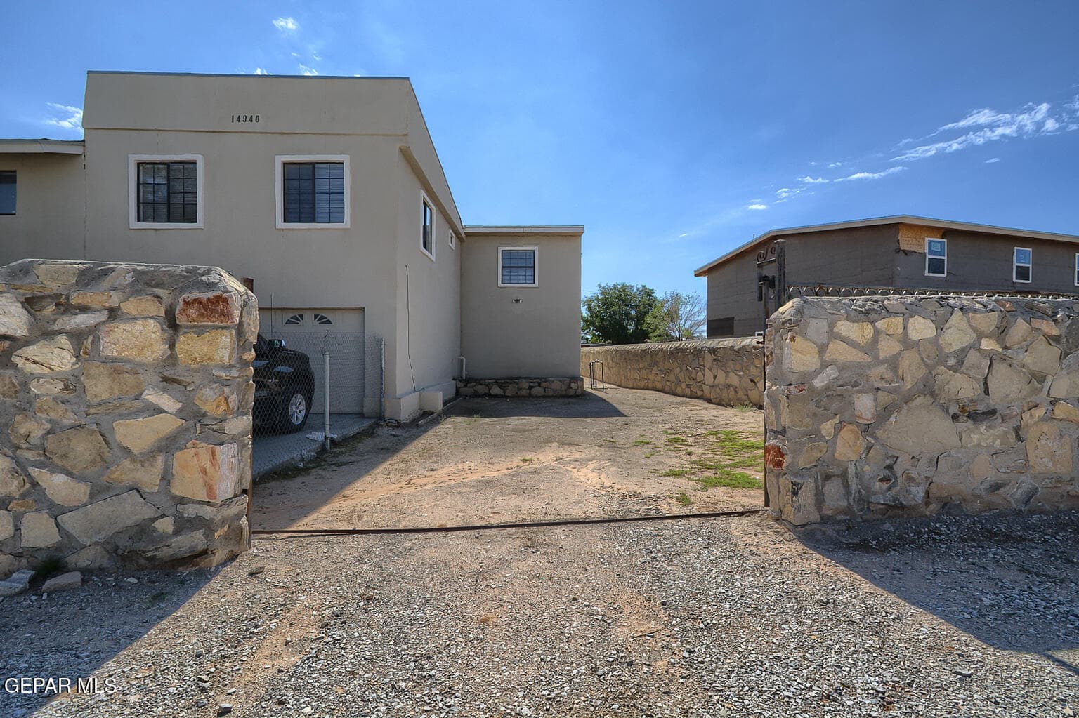 14940-Whitetail-Deer-Parking-Area