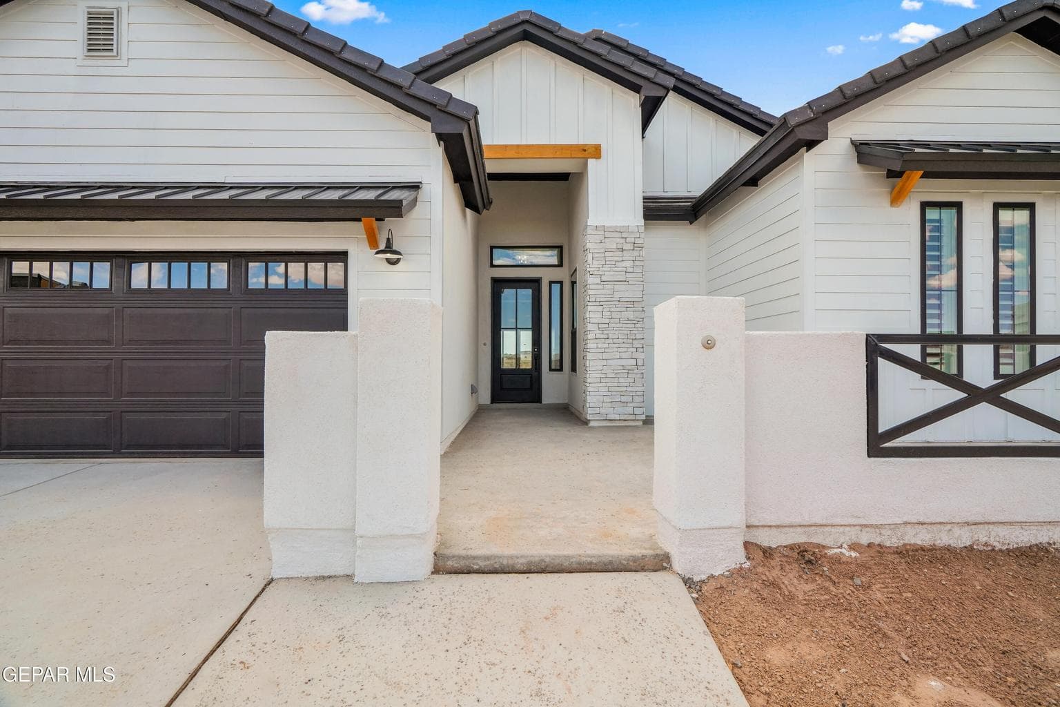 800 Croydon-5
