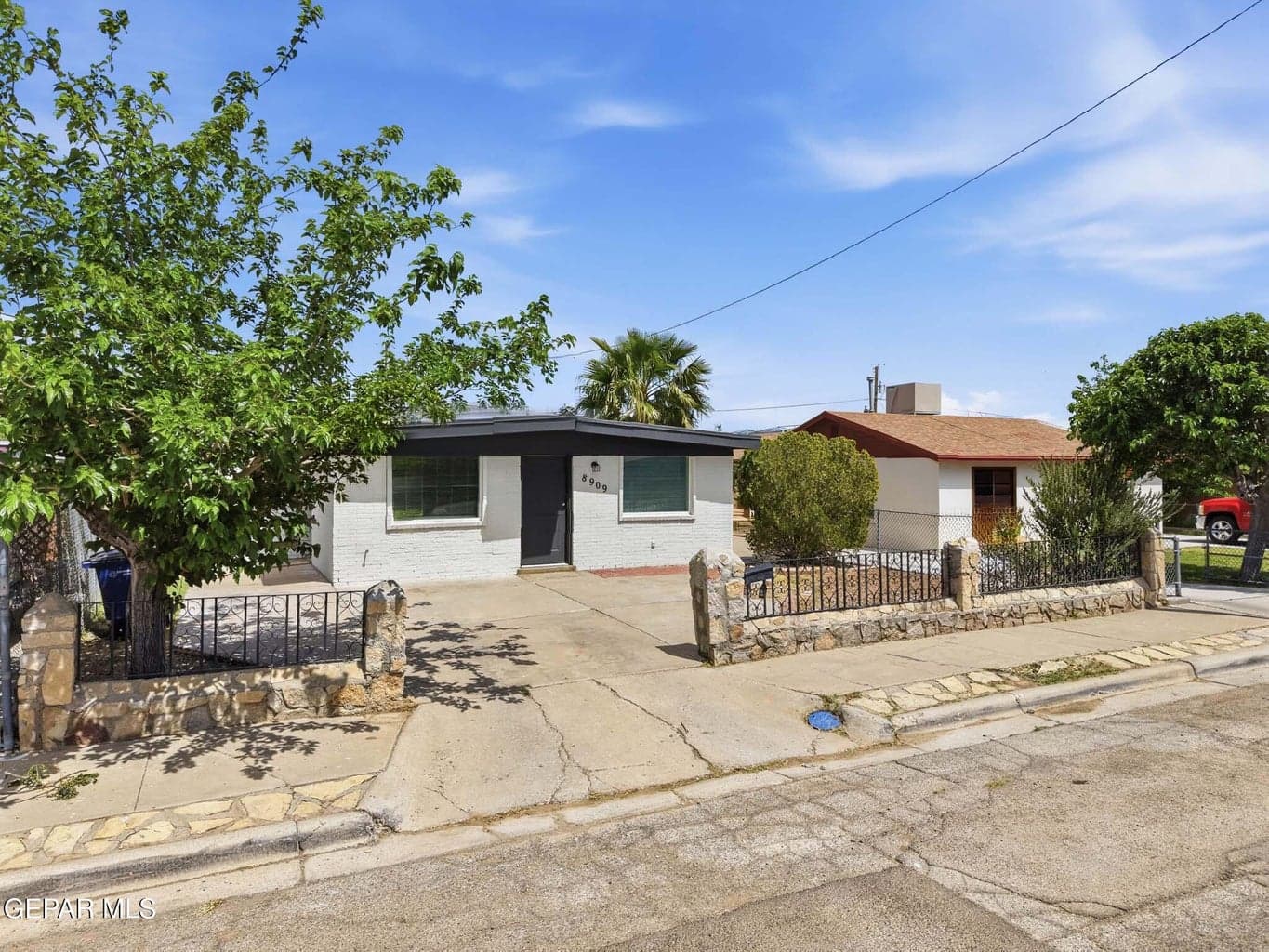 2-web-or-mls-DJI_20260407135521_0249_D c