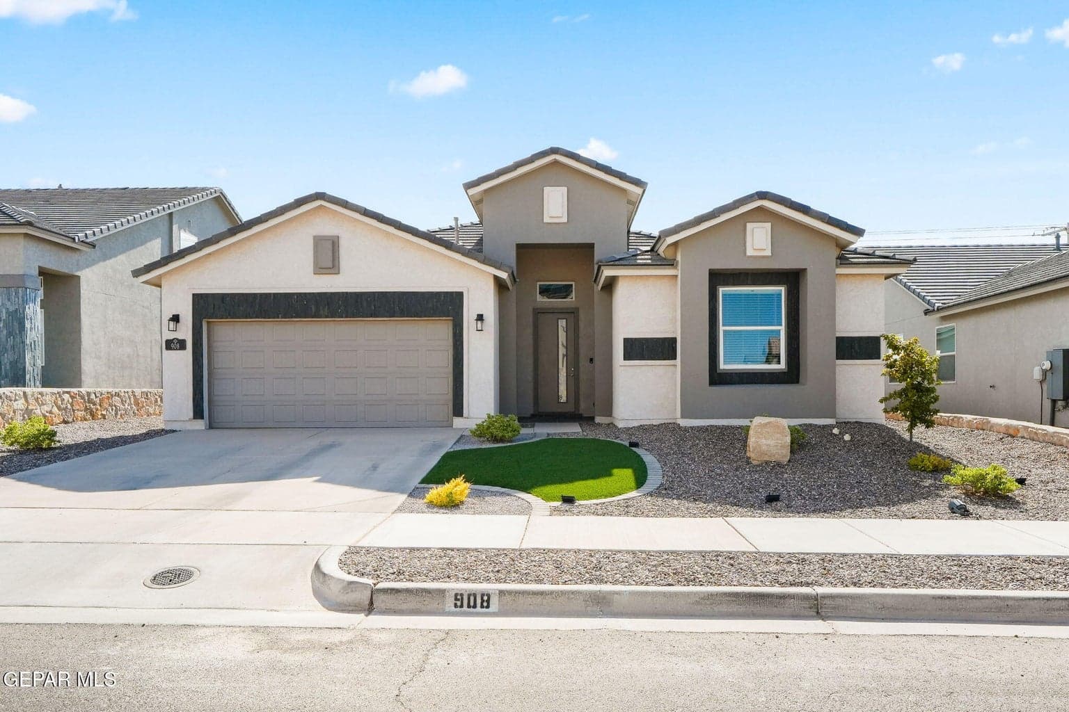 908 Crystal Deer Drive