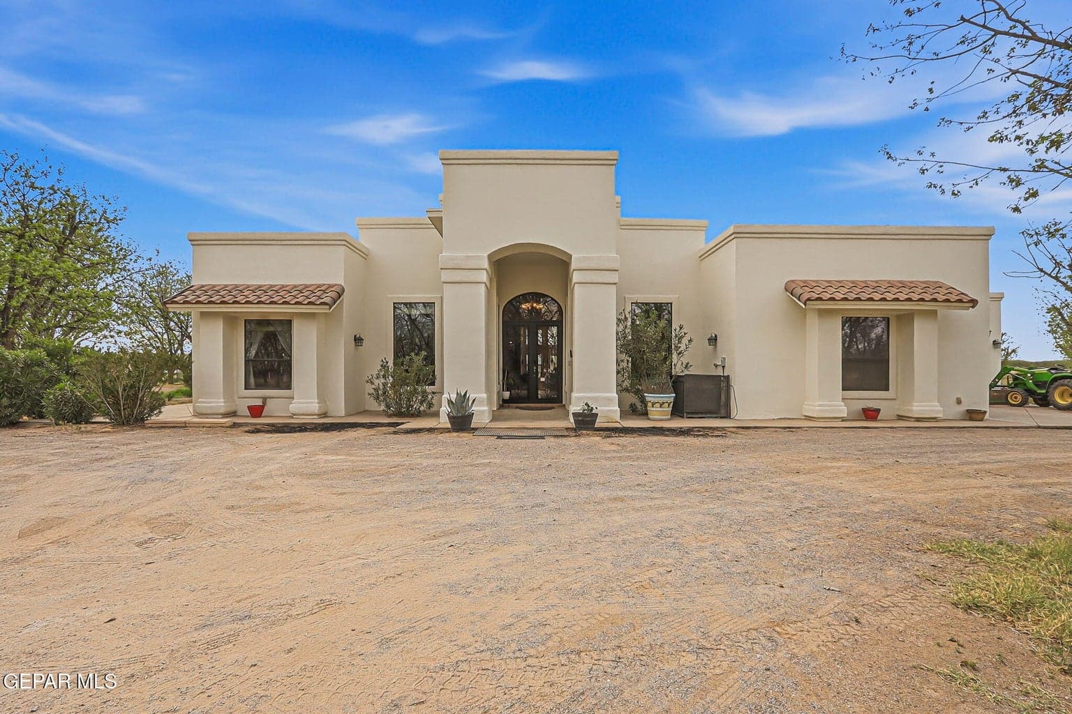 Photo of 617 WALLACE Road