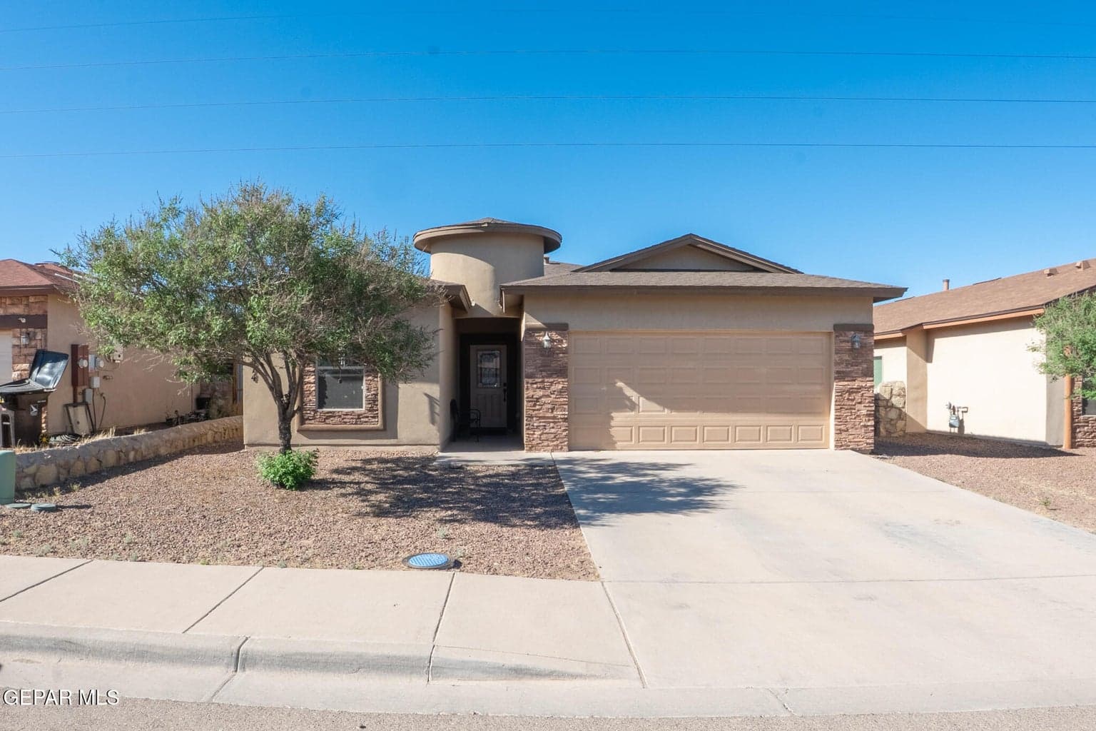 Photo of 5874 MEGAN Street