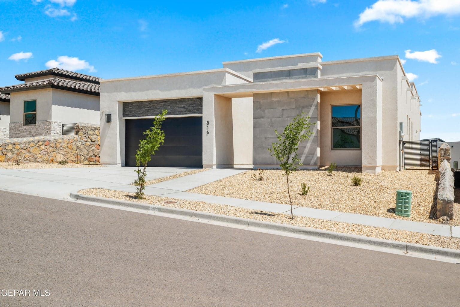 816 Acton-2