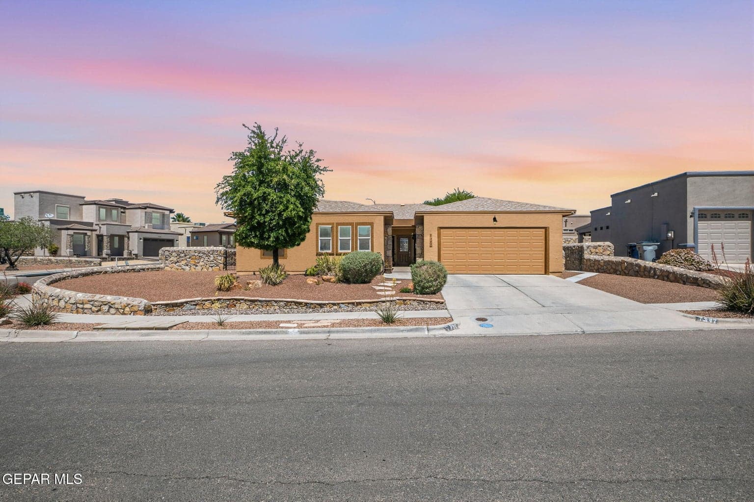 7347 BLACK MESA Drive
