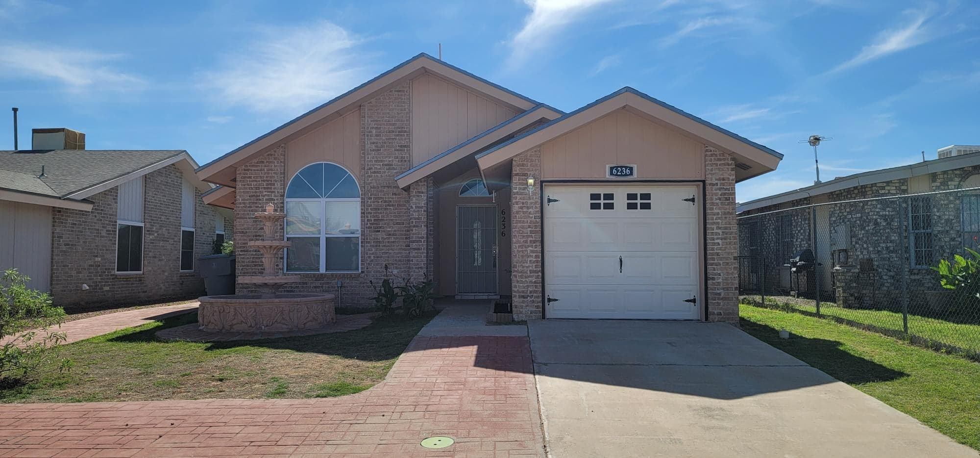 Photo of 6236 LONDON BRIDGE Drive