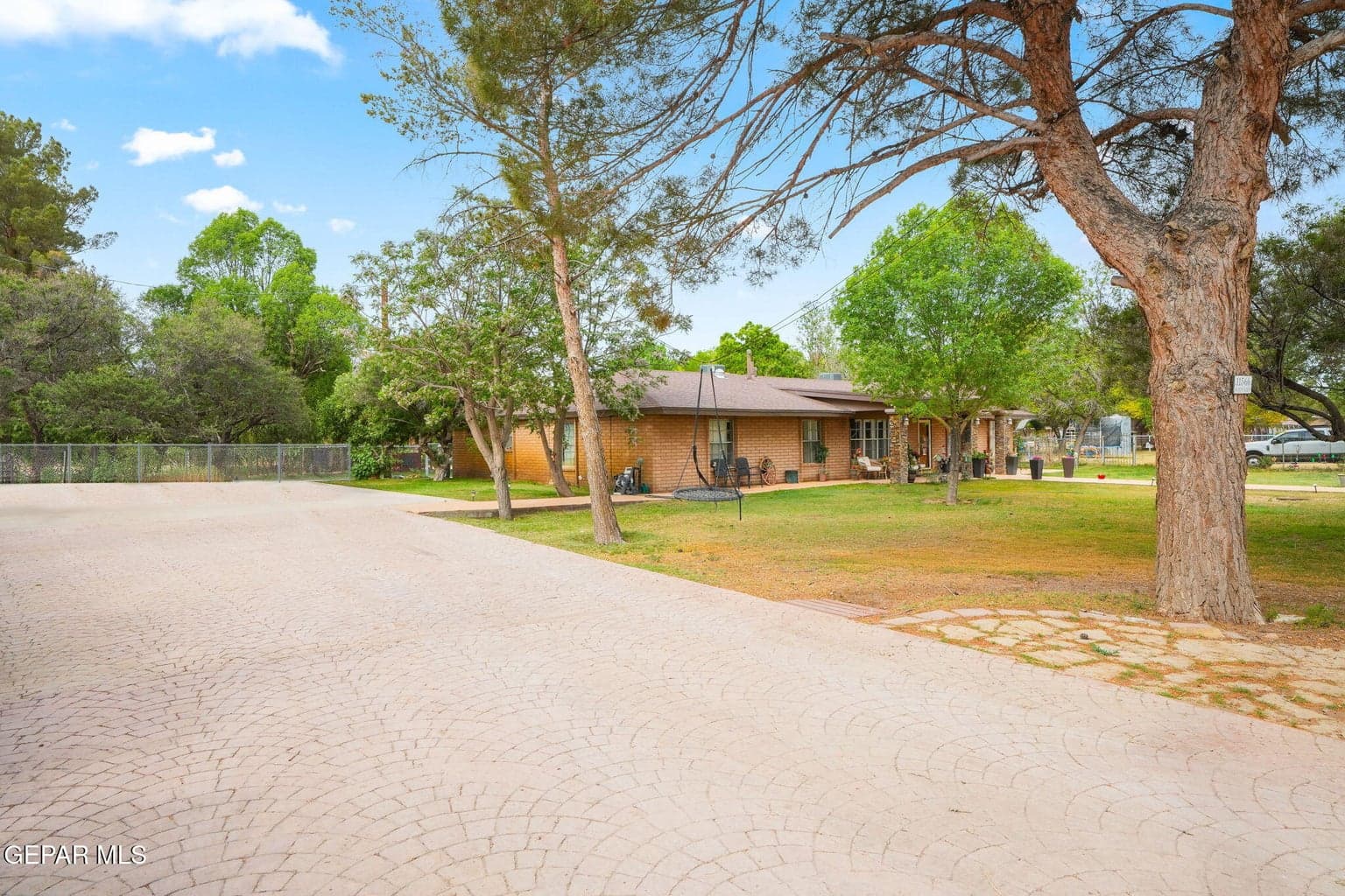 11566 N Loop Dr-3