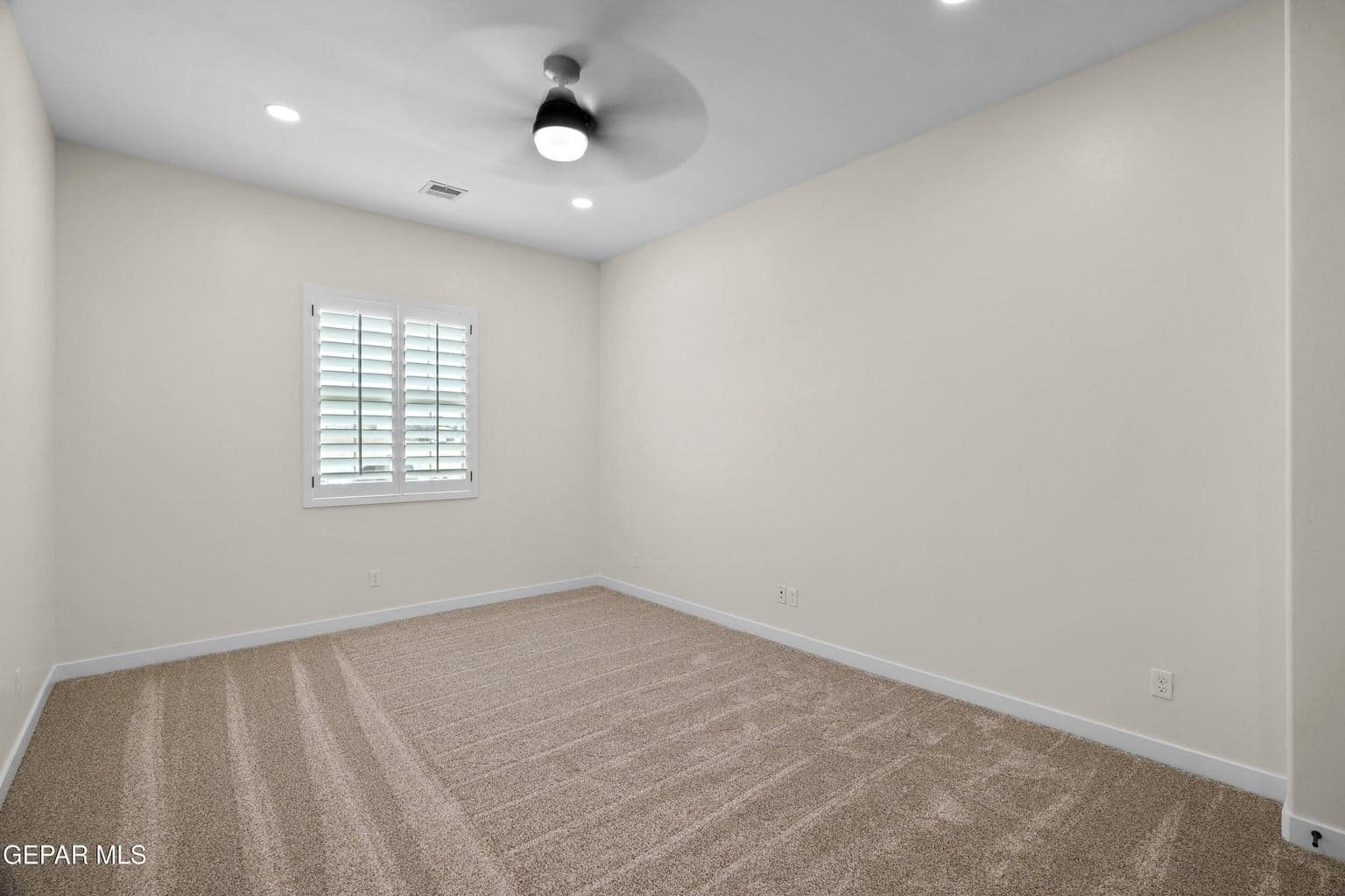 12700 Hantz Circle-4