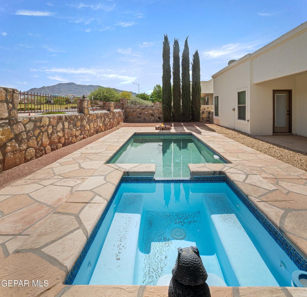 7313-Meadow-Sage-MLS-Camera-Guy-37