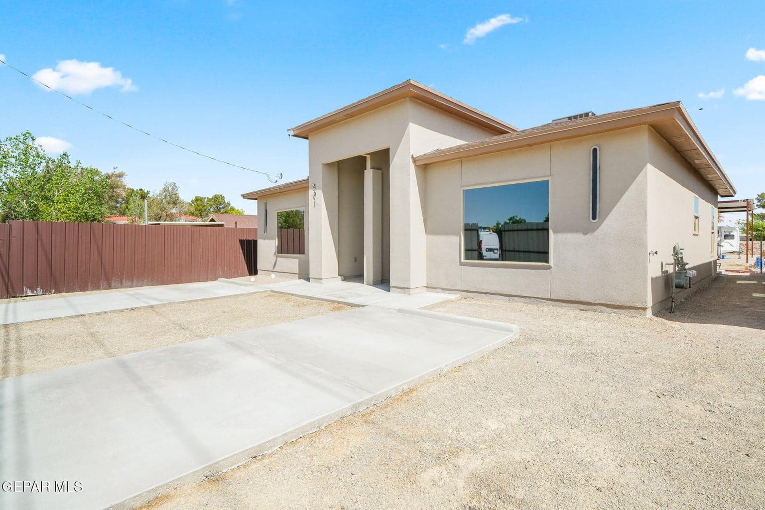 401 Borrego Rd-3
