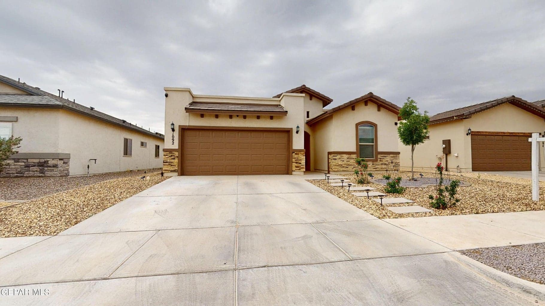 1092-Nickel-Hill-Ave-05052026_072336