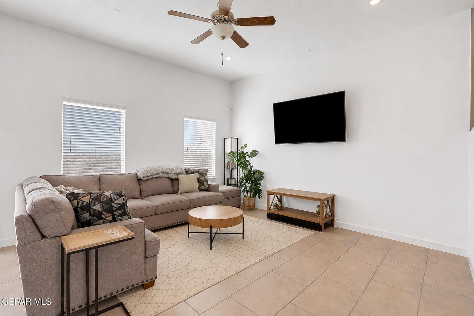 2-living room