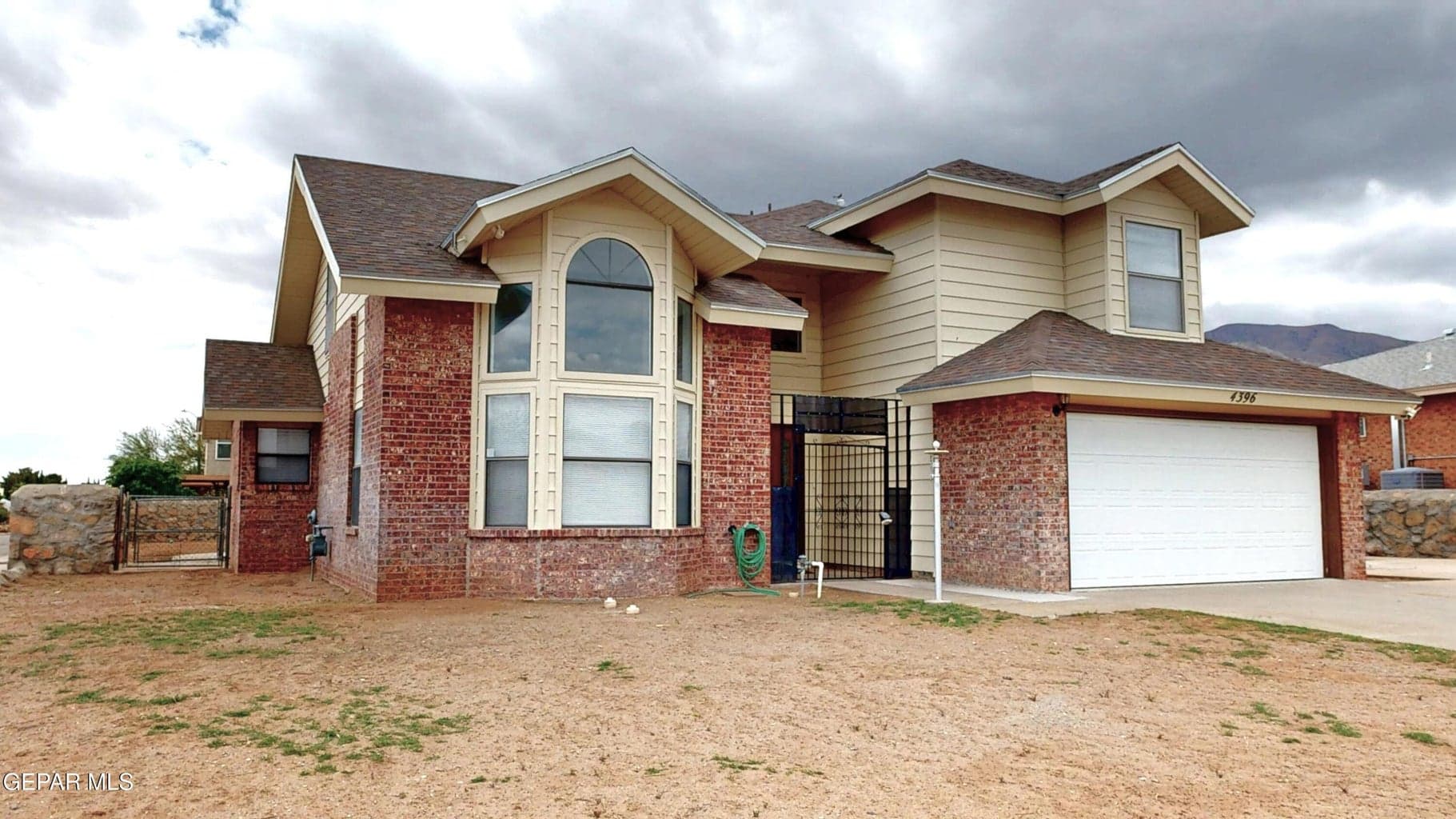 Front Left 4396-Loma-De-Luna-05062026_05