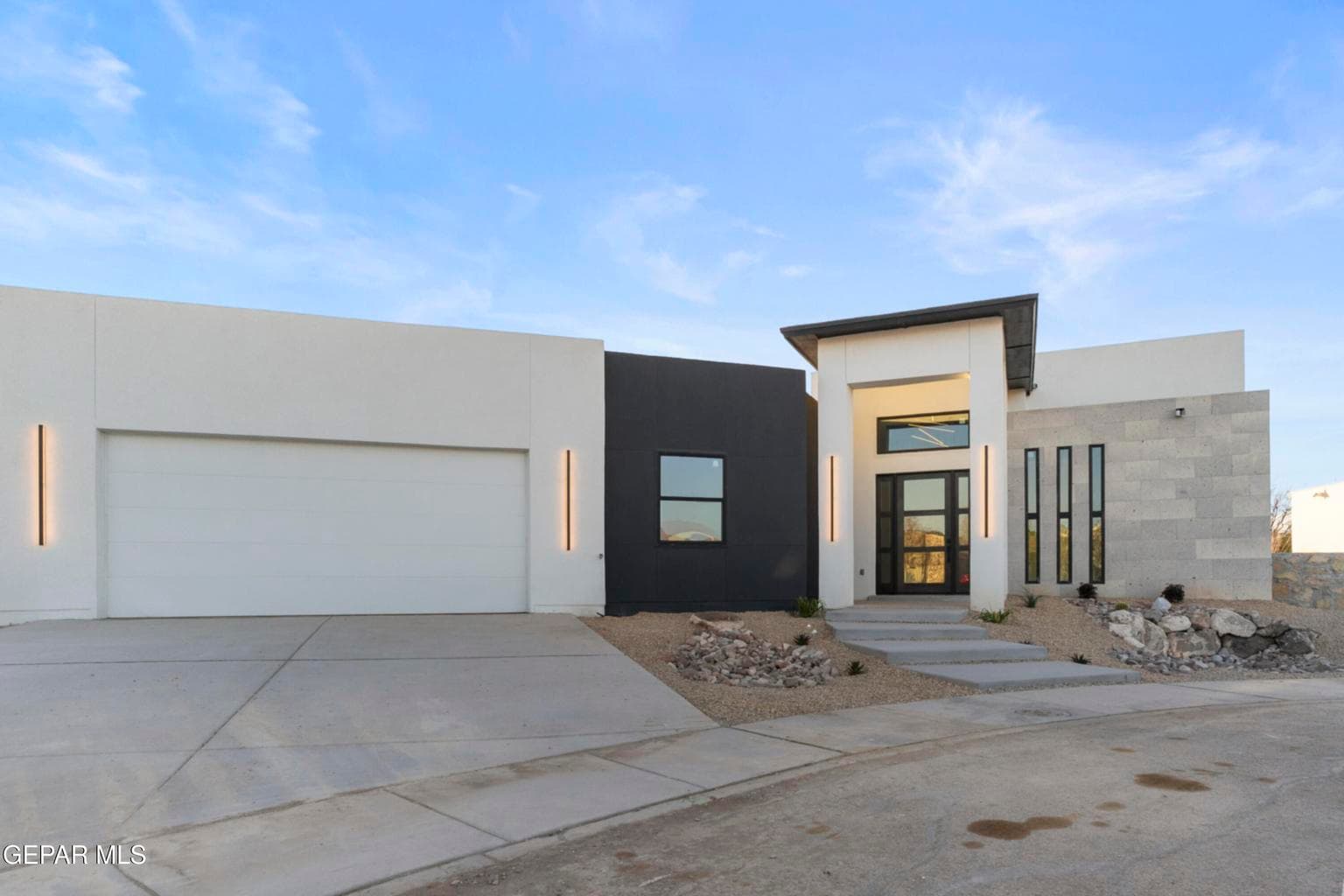 Photo of 5652 RIO BONITO Circle