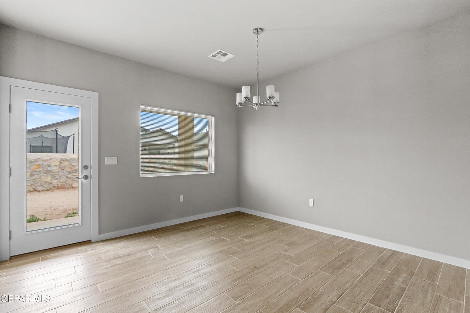 348 San Jose Ct