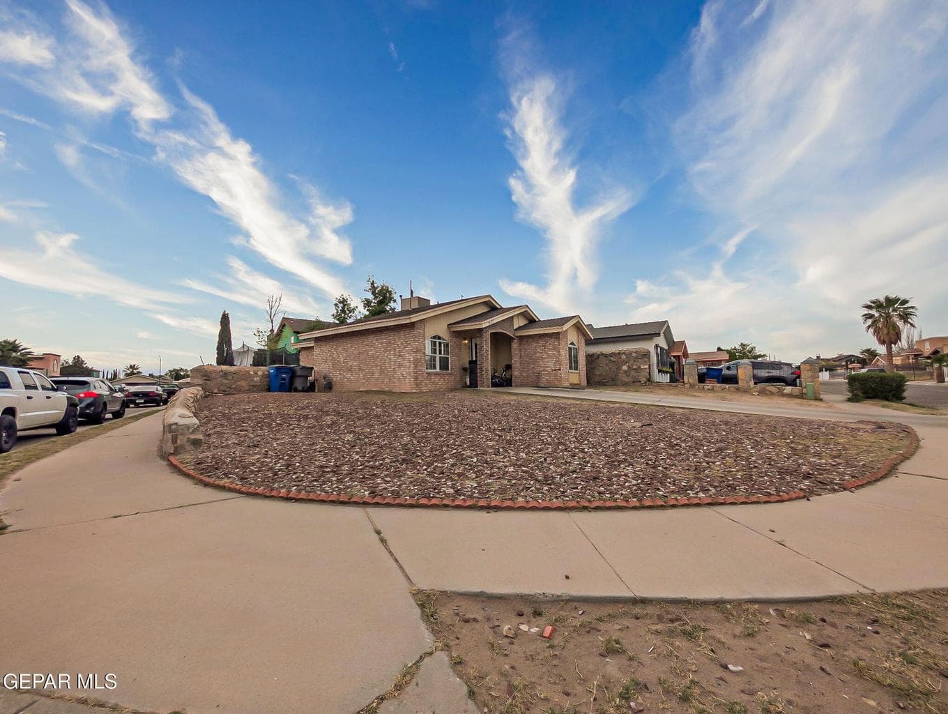 21-web-or-mls-1000055228