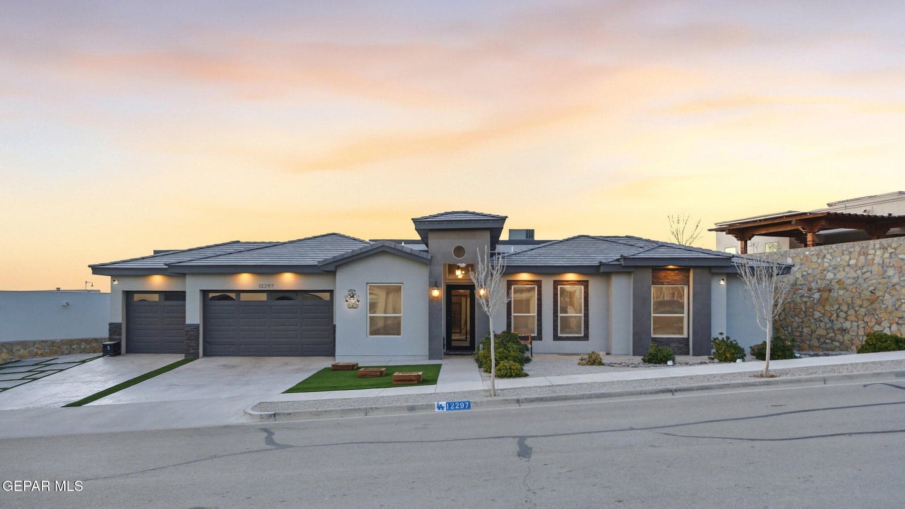 Photo of 12297 Clifton Hill Road