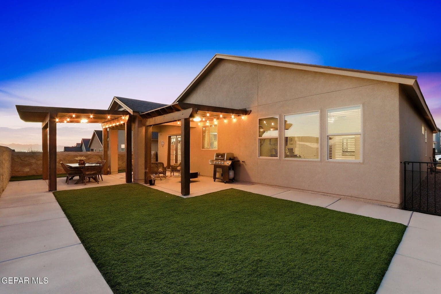 Photo of 12768 HIDDEN EDGE Drive