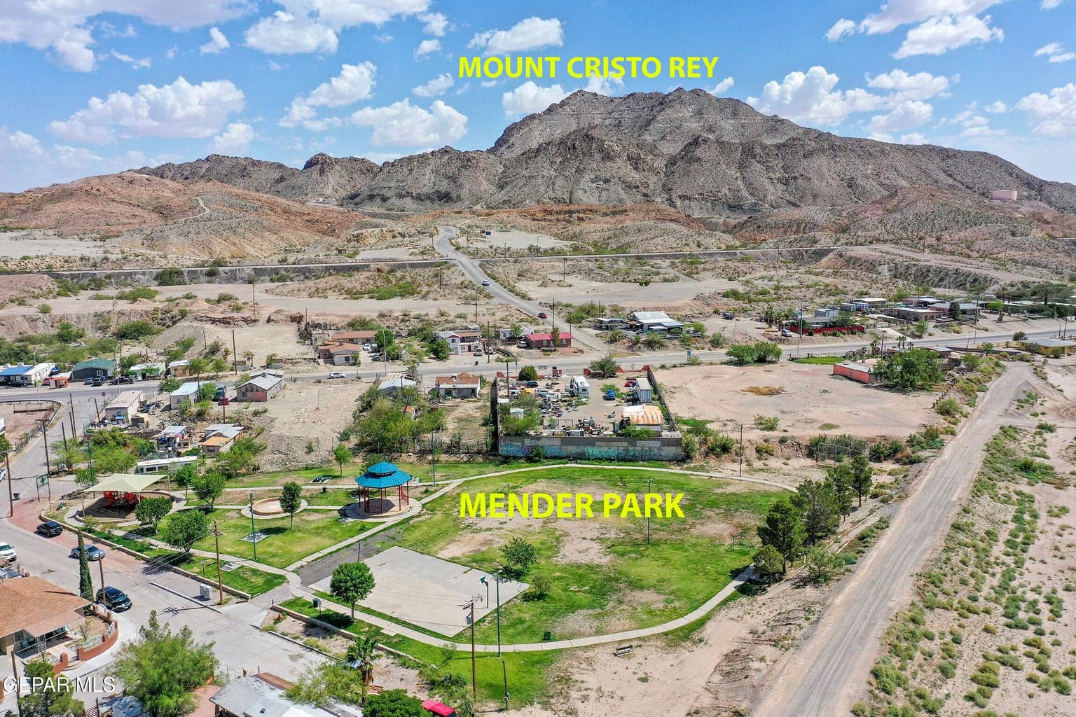 Mt Cristo Rey & Mender Park