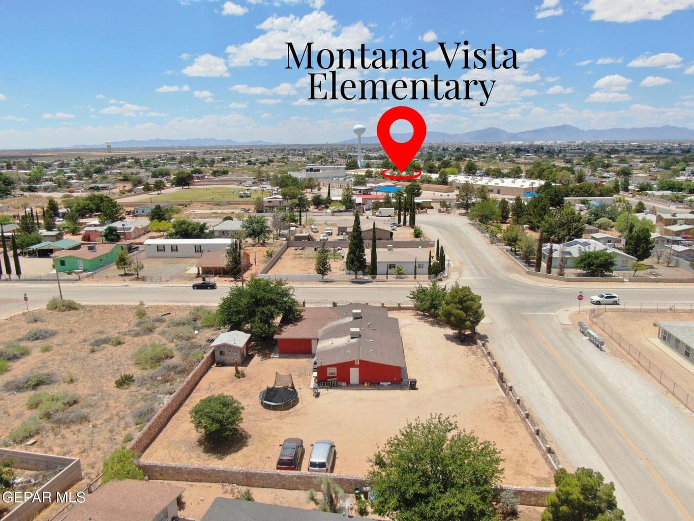 1 minute from Elementary School
