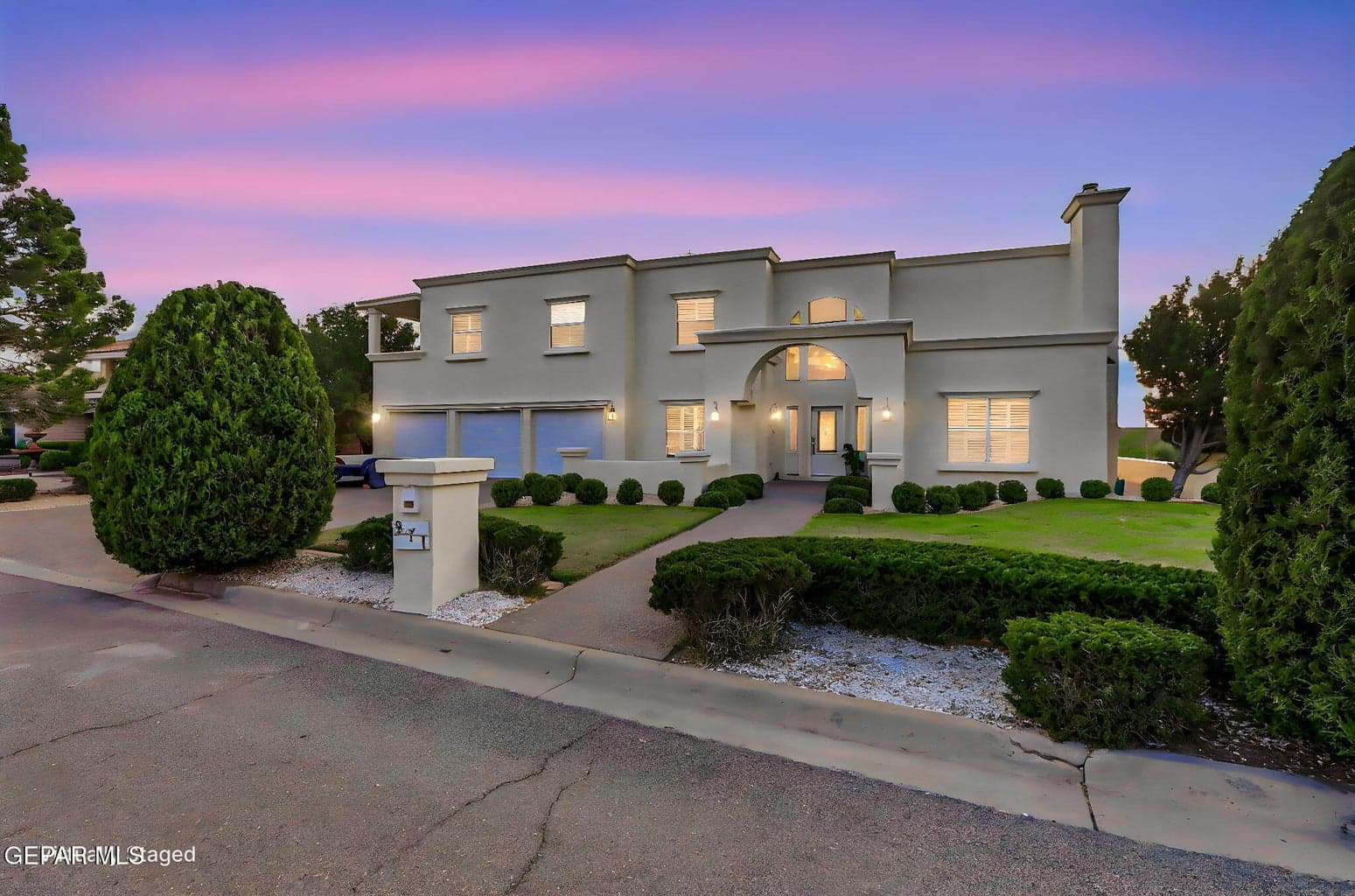 871 VIA ALEGRE Lane