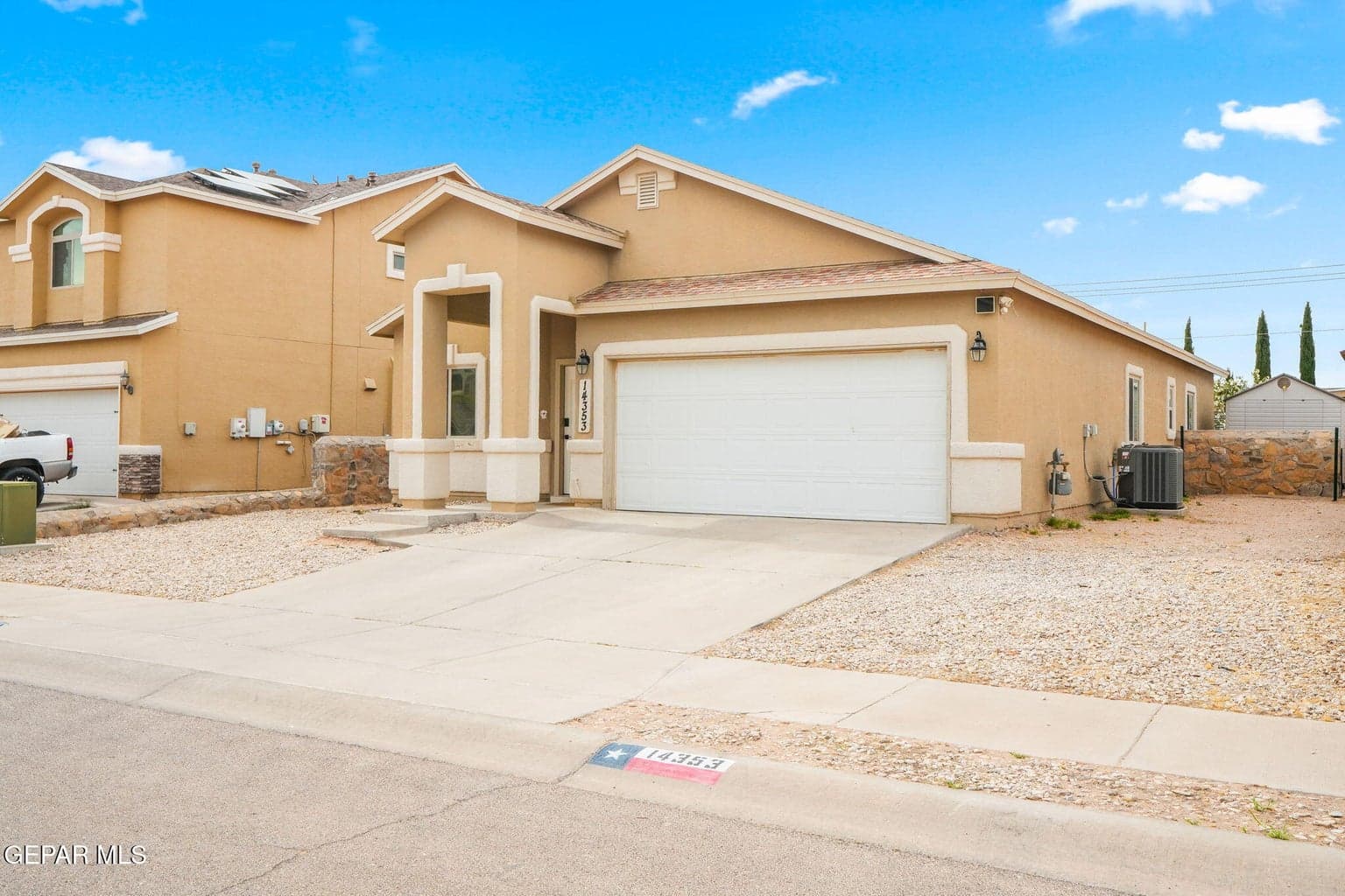 14353 North Cave Dr-3