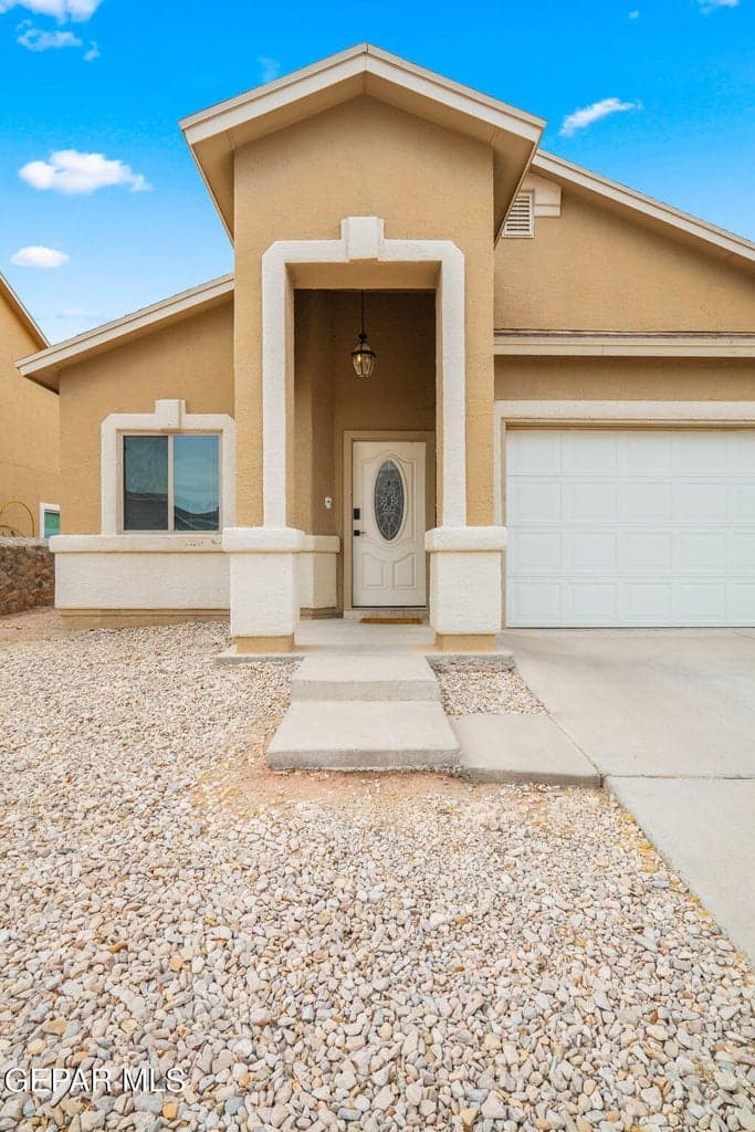 14353 North Cave Dr-4