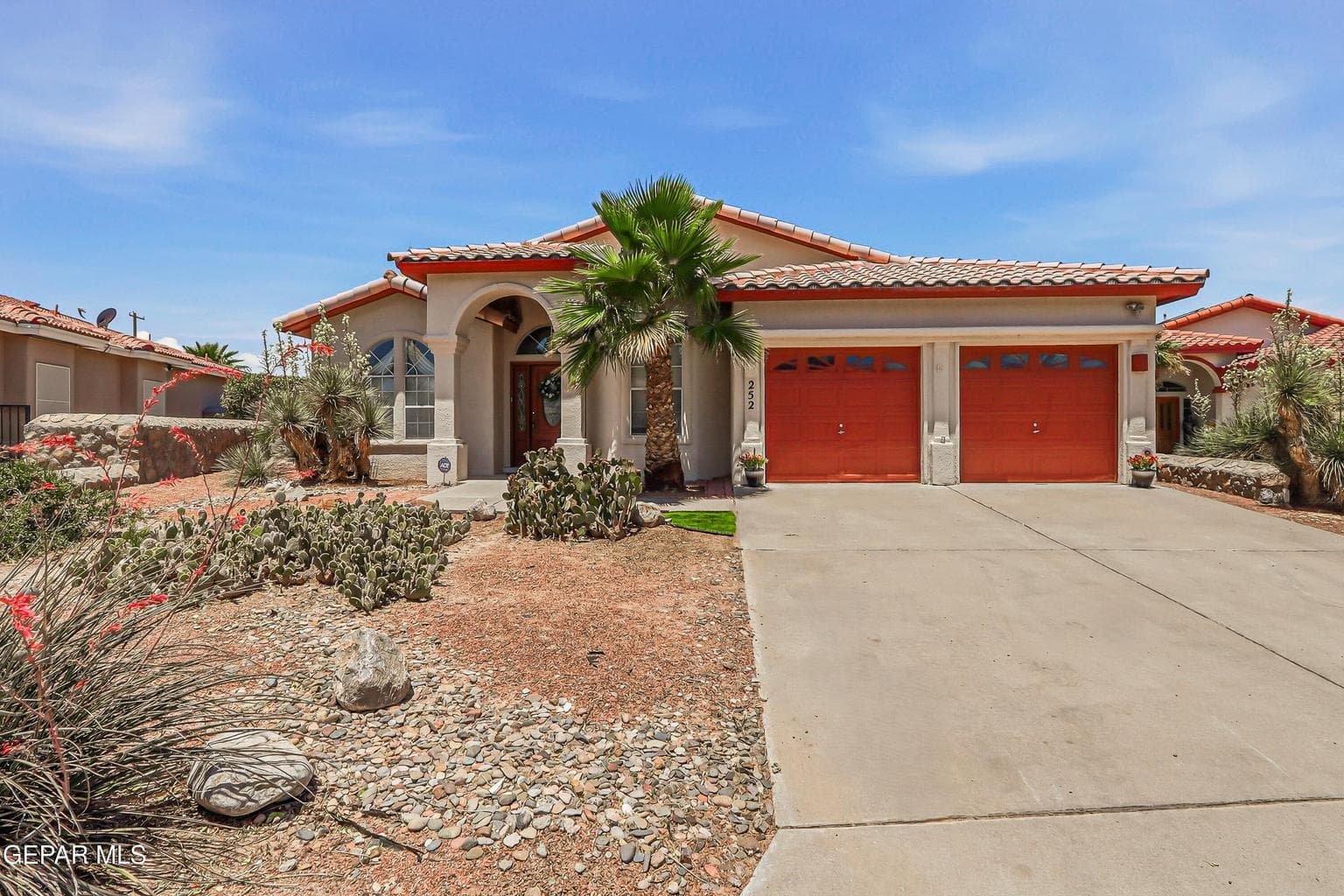 Photo of 252 Avenida Mirador