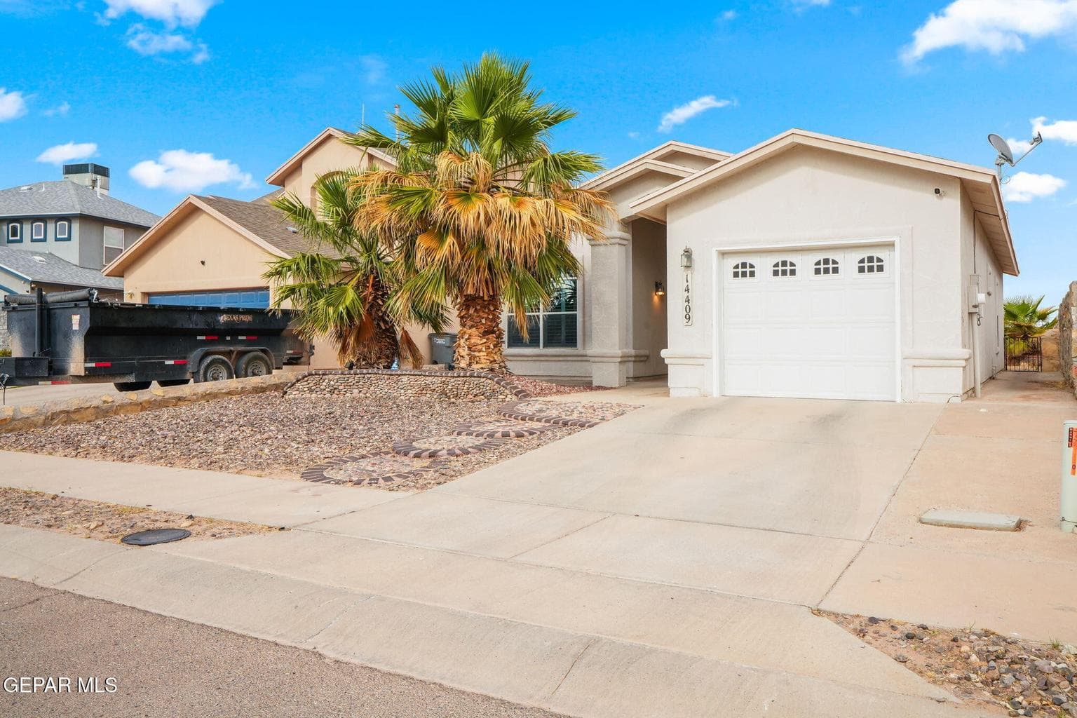 14409 Island Point Dr-3