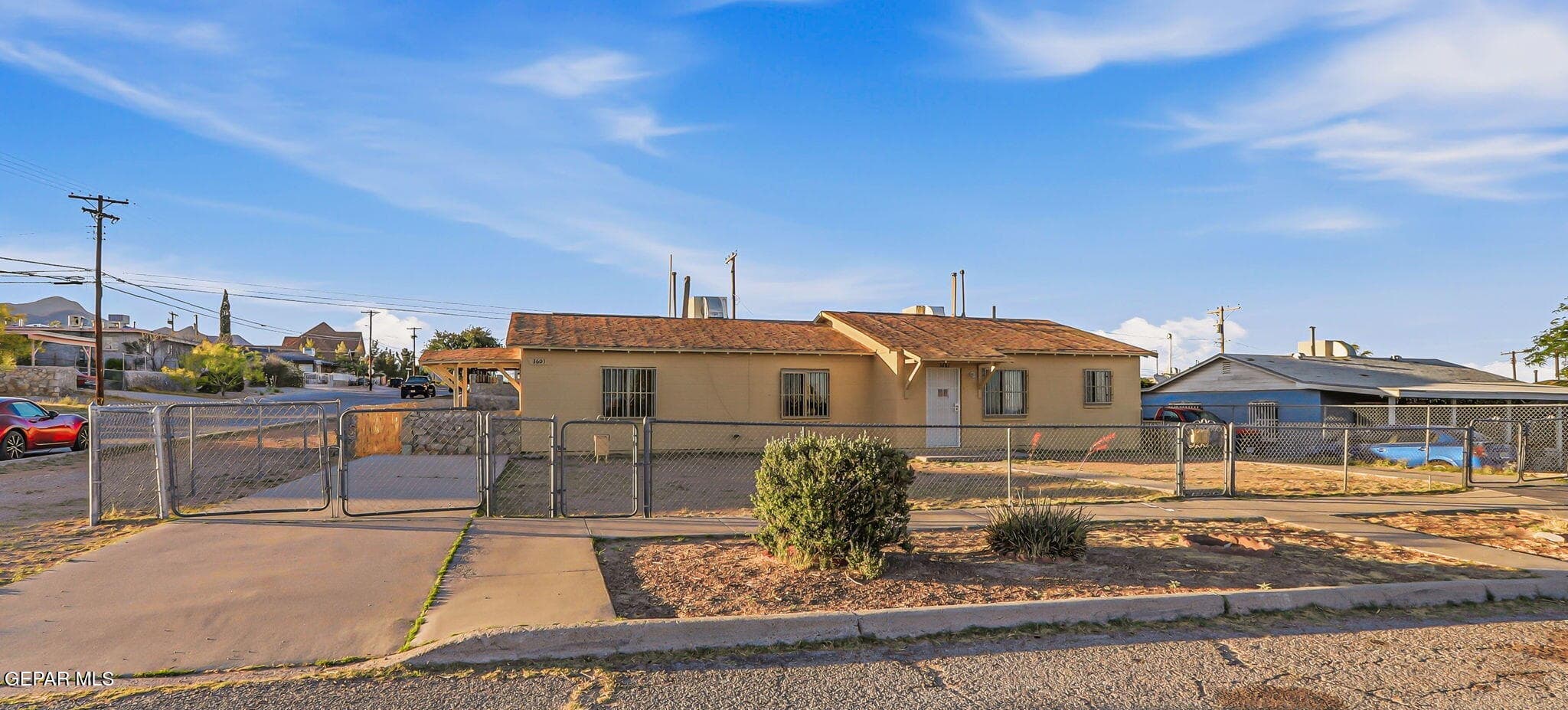 3601 LEAVELL Avenue