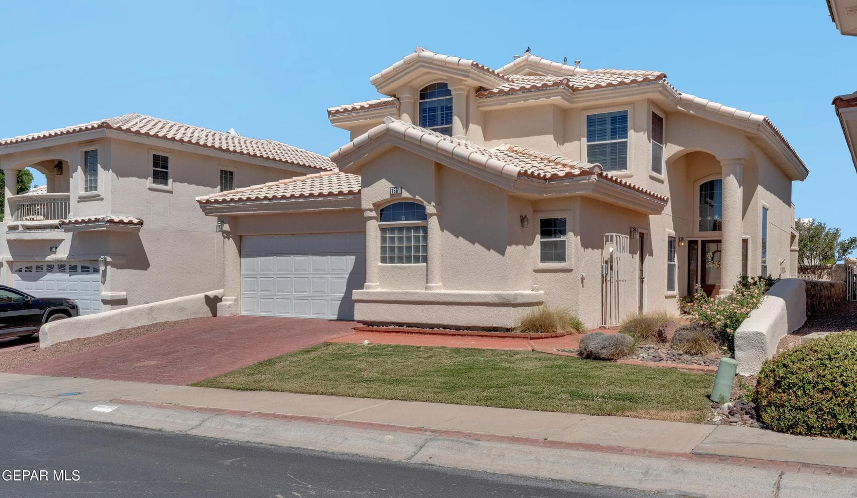 1 (5)
