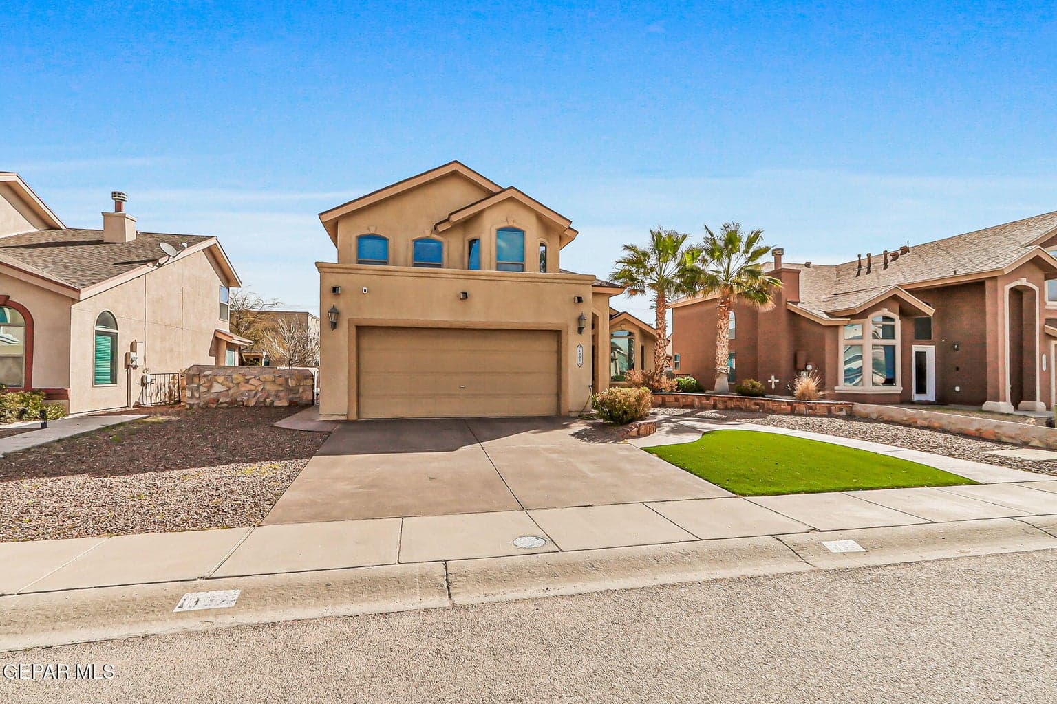 1332 SUNNY SKY Place