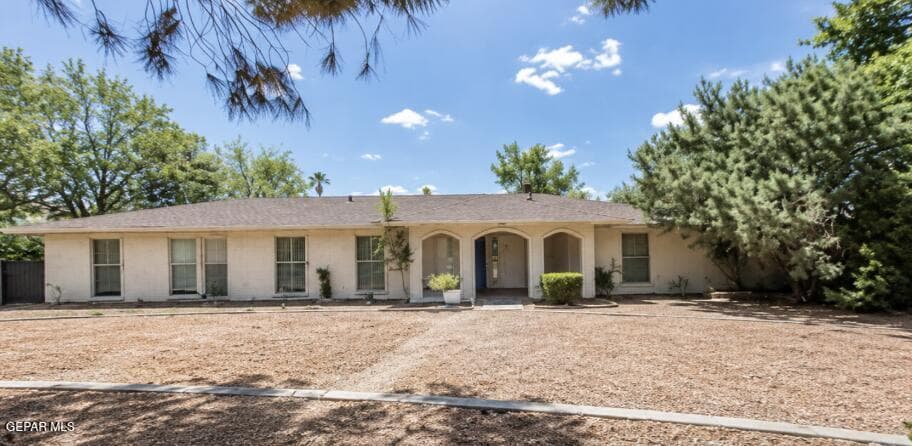 Photo of 707 W SUNSET Road