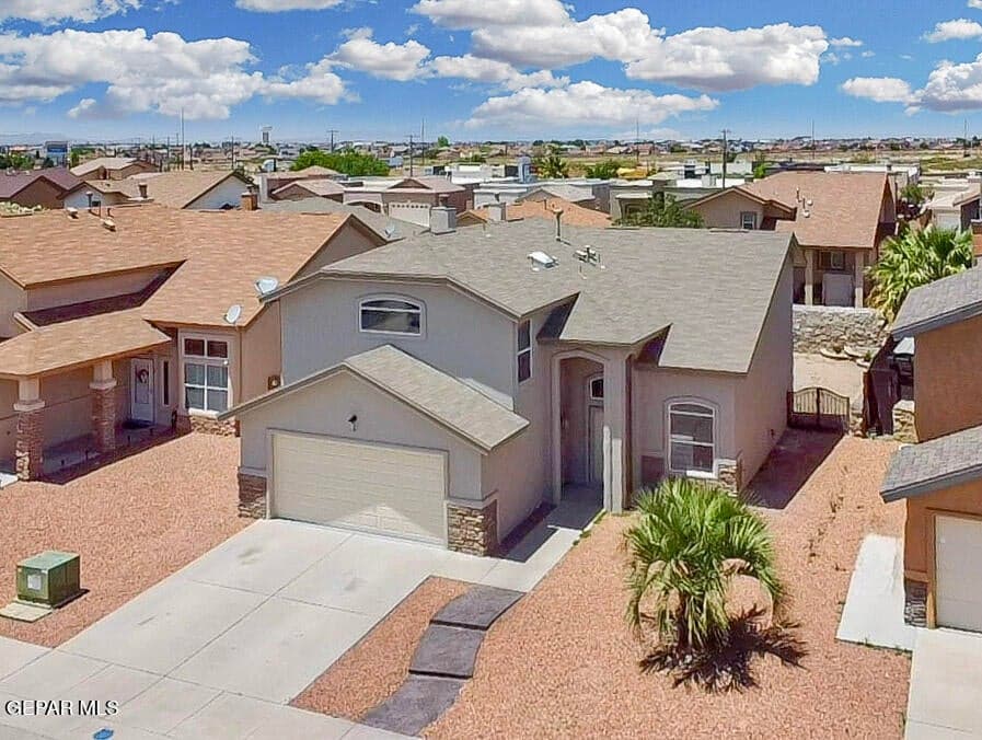 Situated in the desirable Tierra Del Este community.