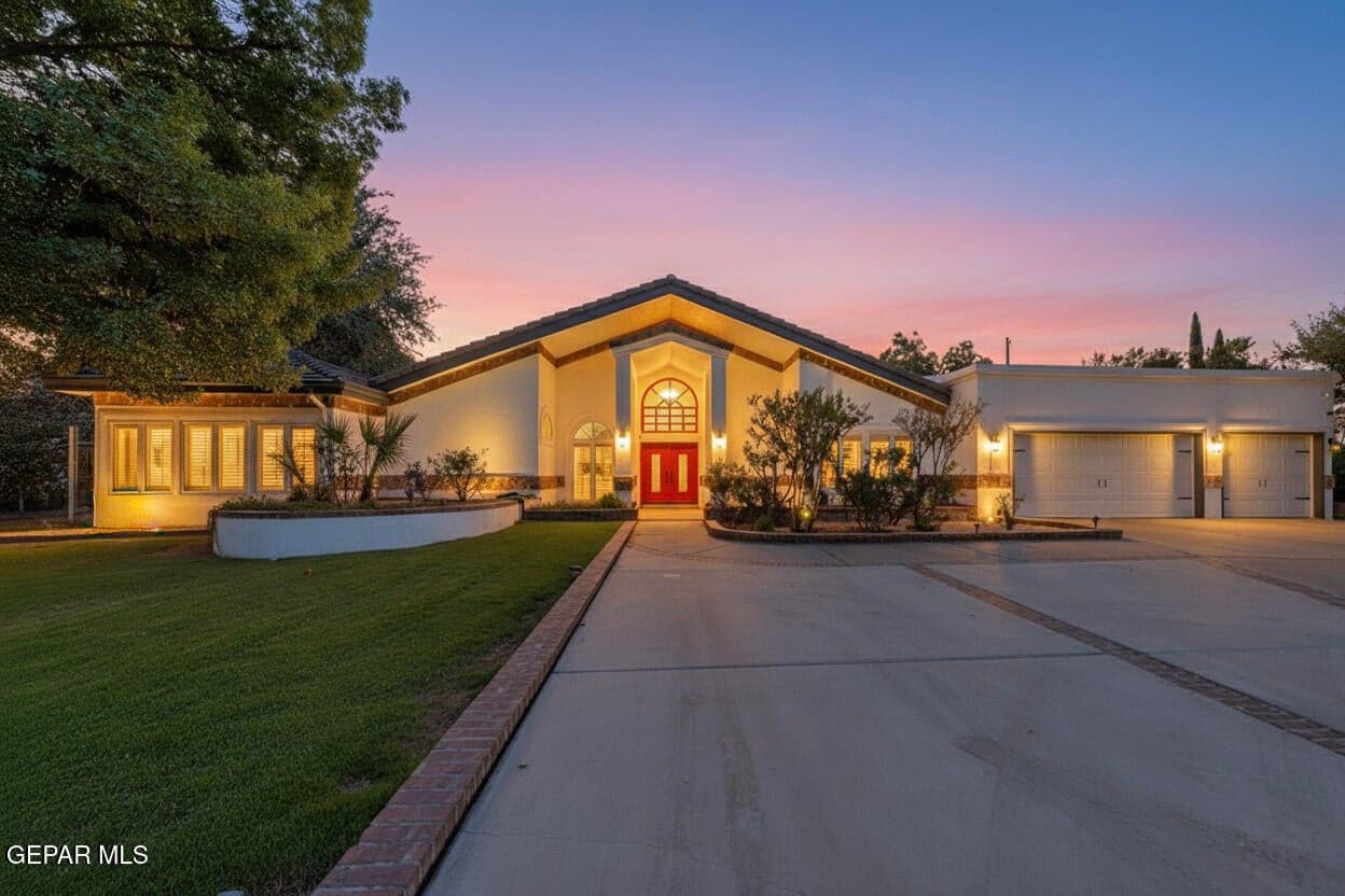 Photo of 5238 WHITE OAK Drive