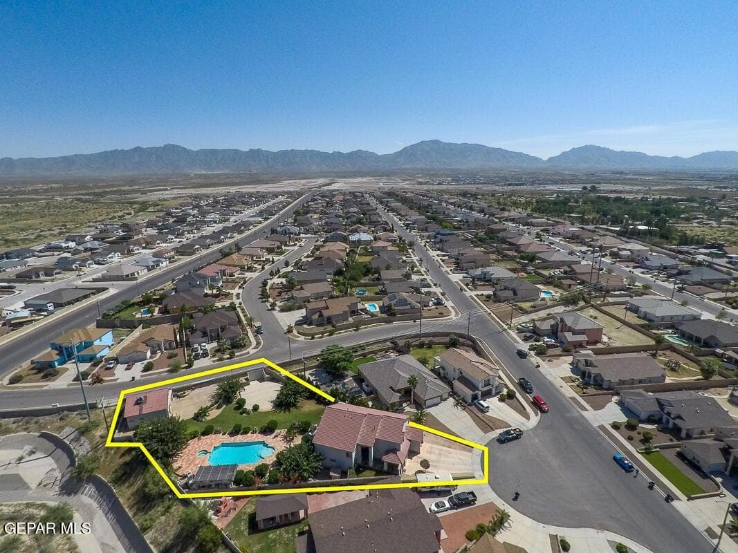 bird view 30,000sqft lot
