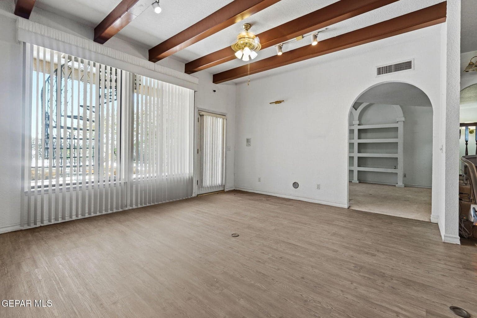 21-web-or-mls-DSC02267